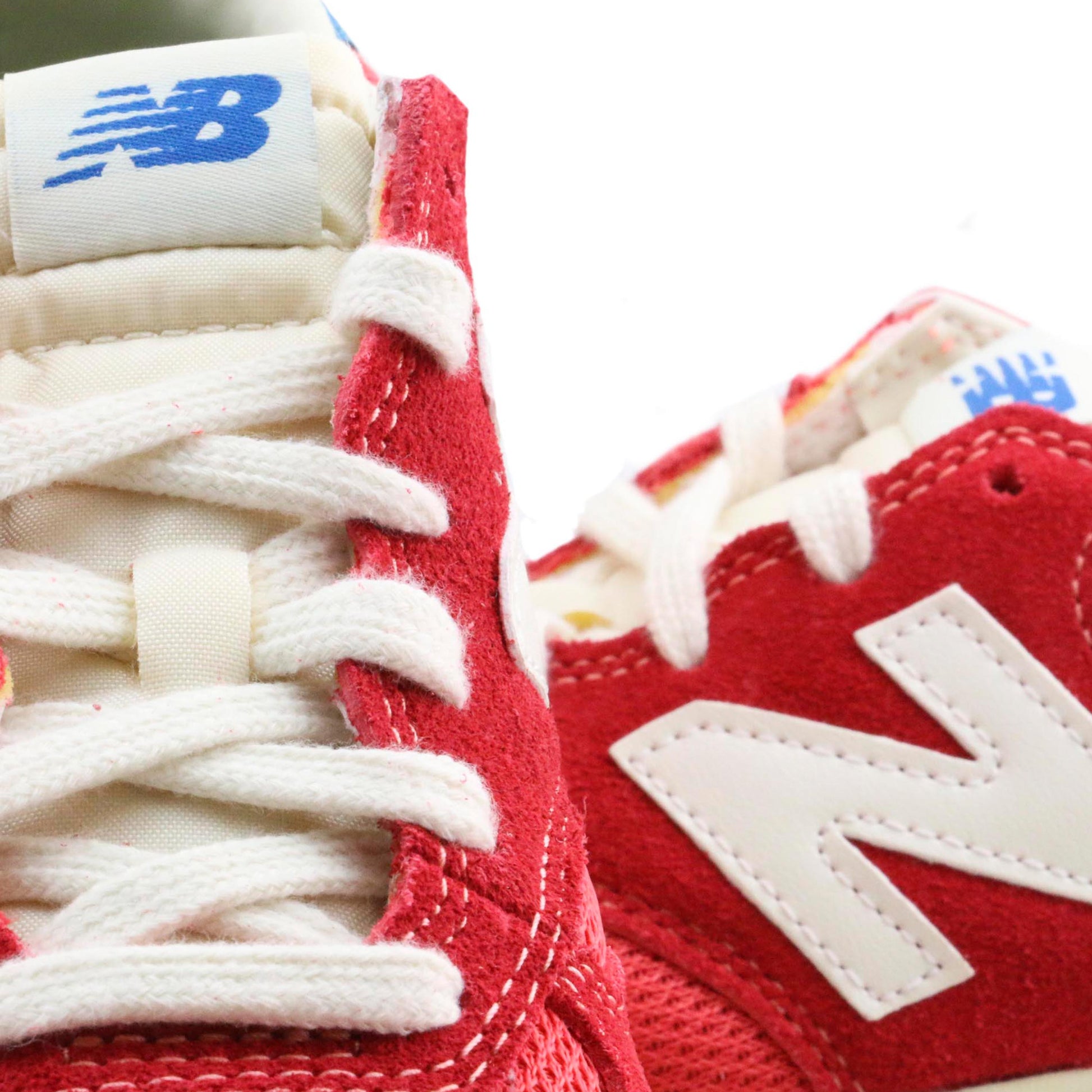 Deportiva rojo con cordón CRT300AR de New Balance - CRT300AR-11-6.jpg