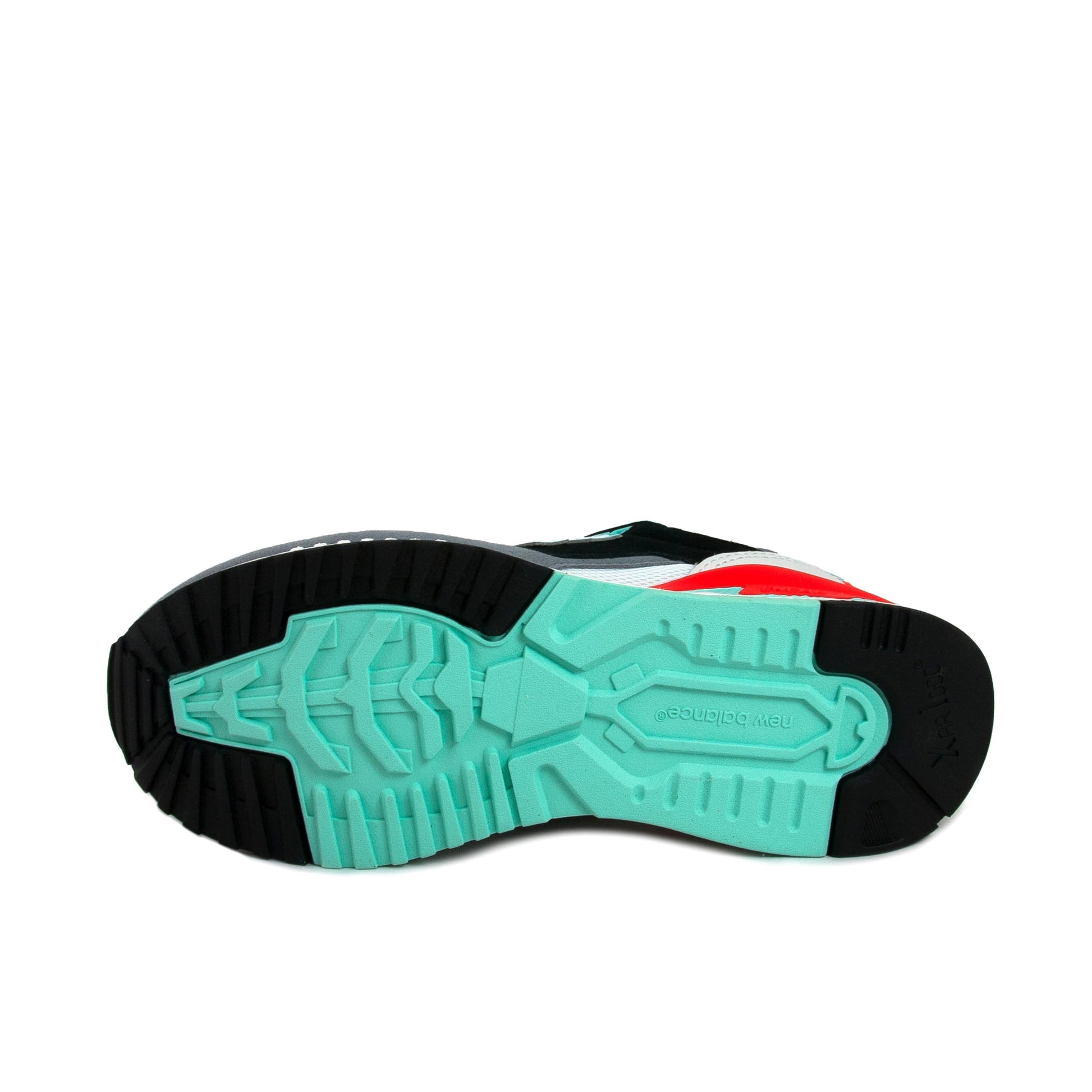 Deportiva blanco con cordón W530 de New Balance - W530-30GRISROJOVERDE-5.jpg