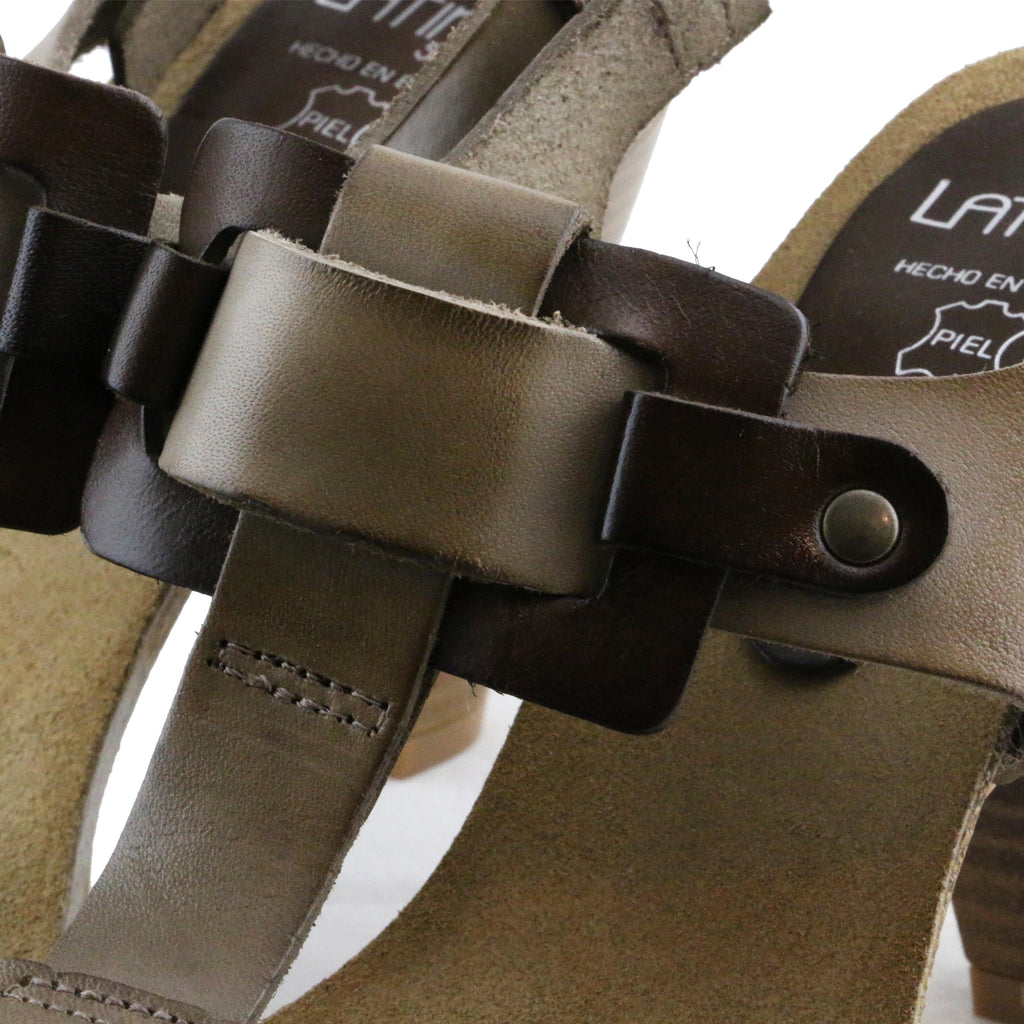 Sandalia de tacón taupe con hebilla 141092 Pepa&Cris - 141092-115-5.jpg