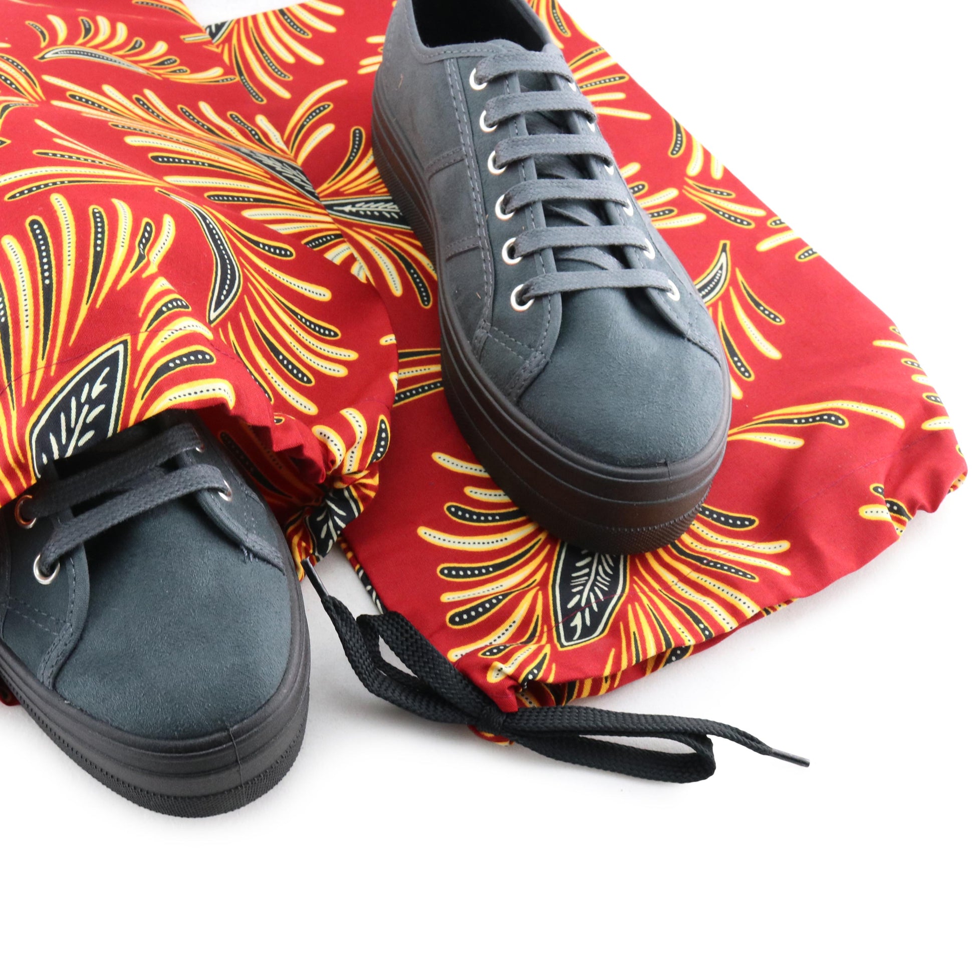 Bolsa solidaria burdeos HOJAS de Pepa & Cris - HOJAS-13-3.jpg