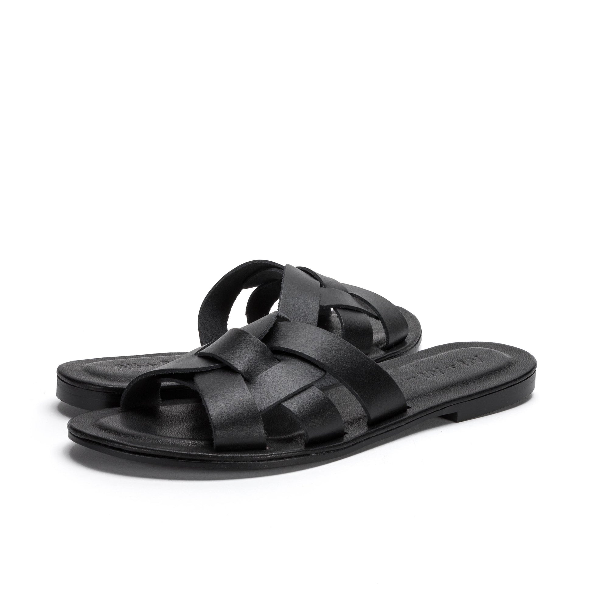 Zueco plano negro 7242 de Pepa & Cris - 7242-20-2.jpg