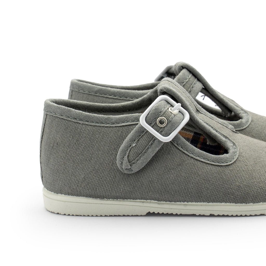 Pepito gris con hebilla 727 de Vulladi - 727-16-5.jpg