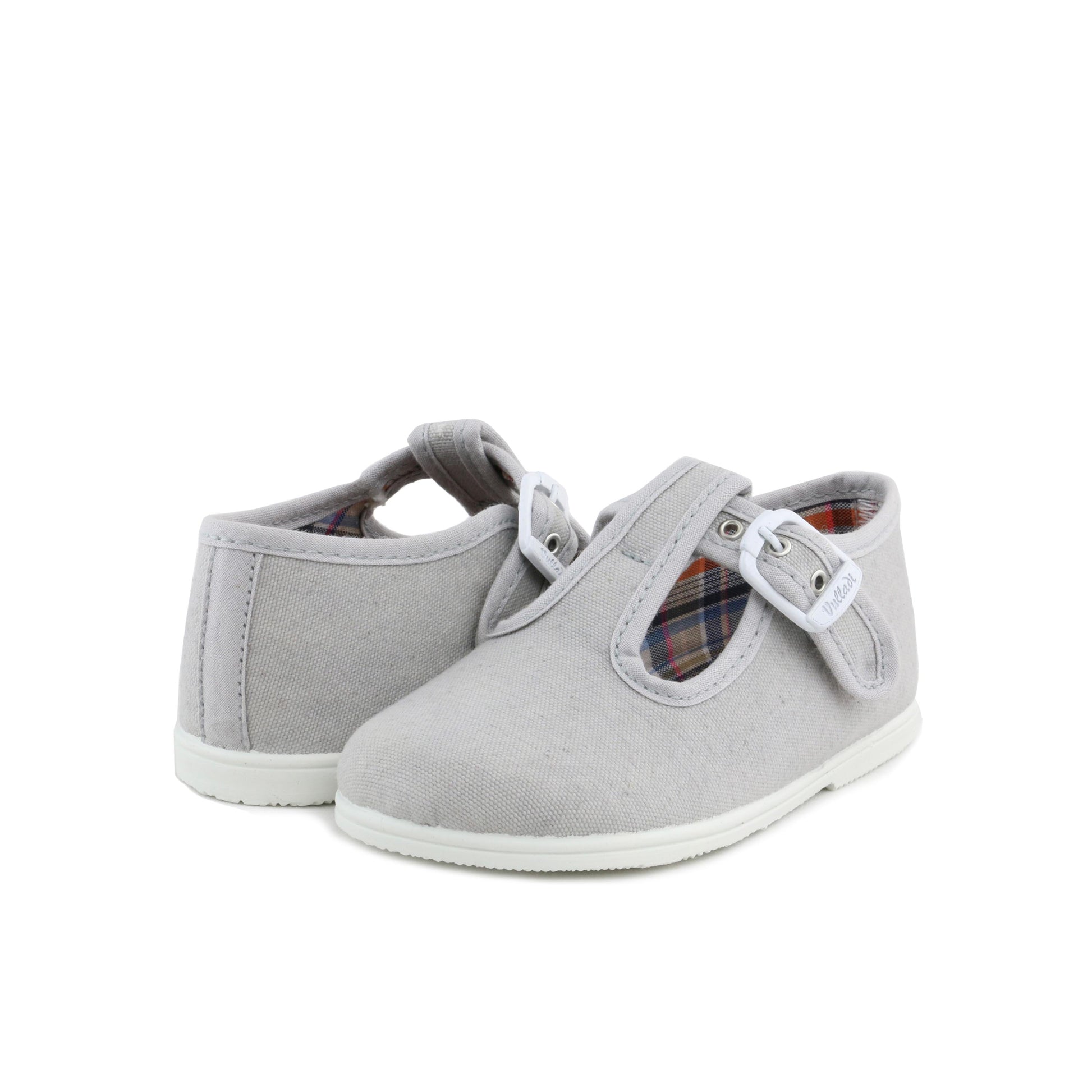 Pepito gris perla con hebilla 727 de Vulladi - 727-290-2.jpg