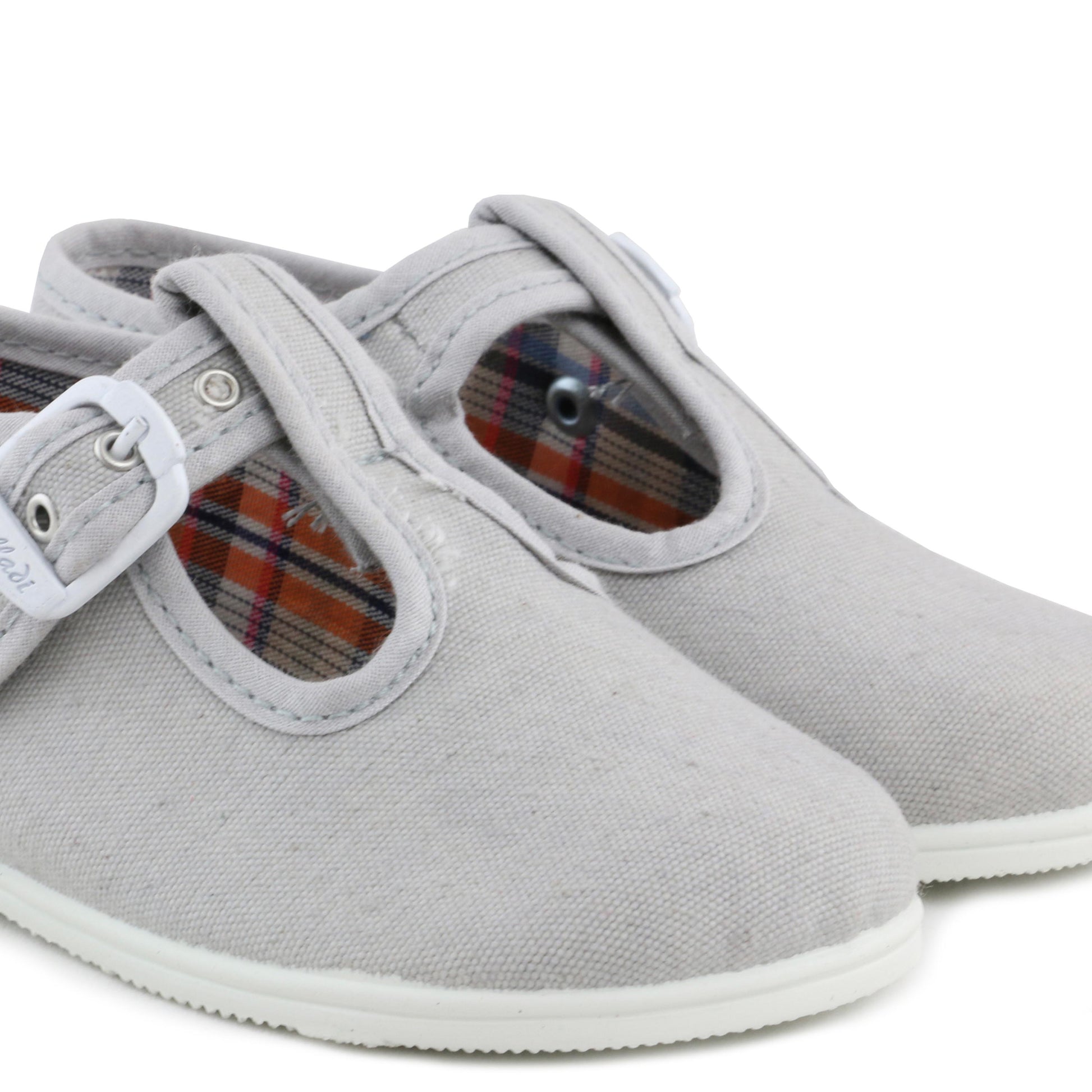 Pepito gris perla con hebilla 727 de Vulladi - 727-290-5.jpg