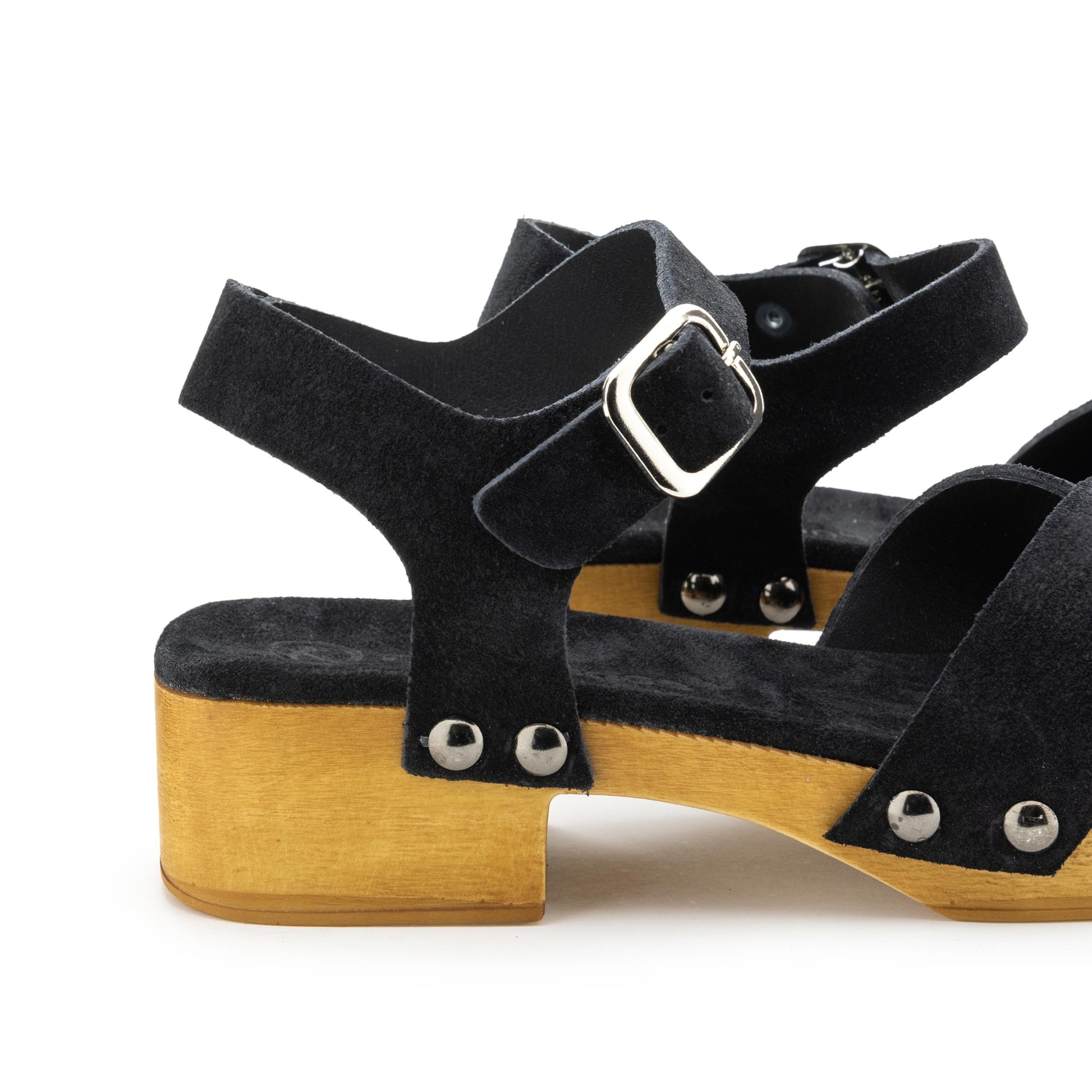 Zueco de tacón ante negro con hebilla 7321 Pepa&Cris - 7321-31-5.jpg