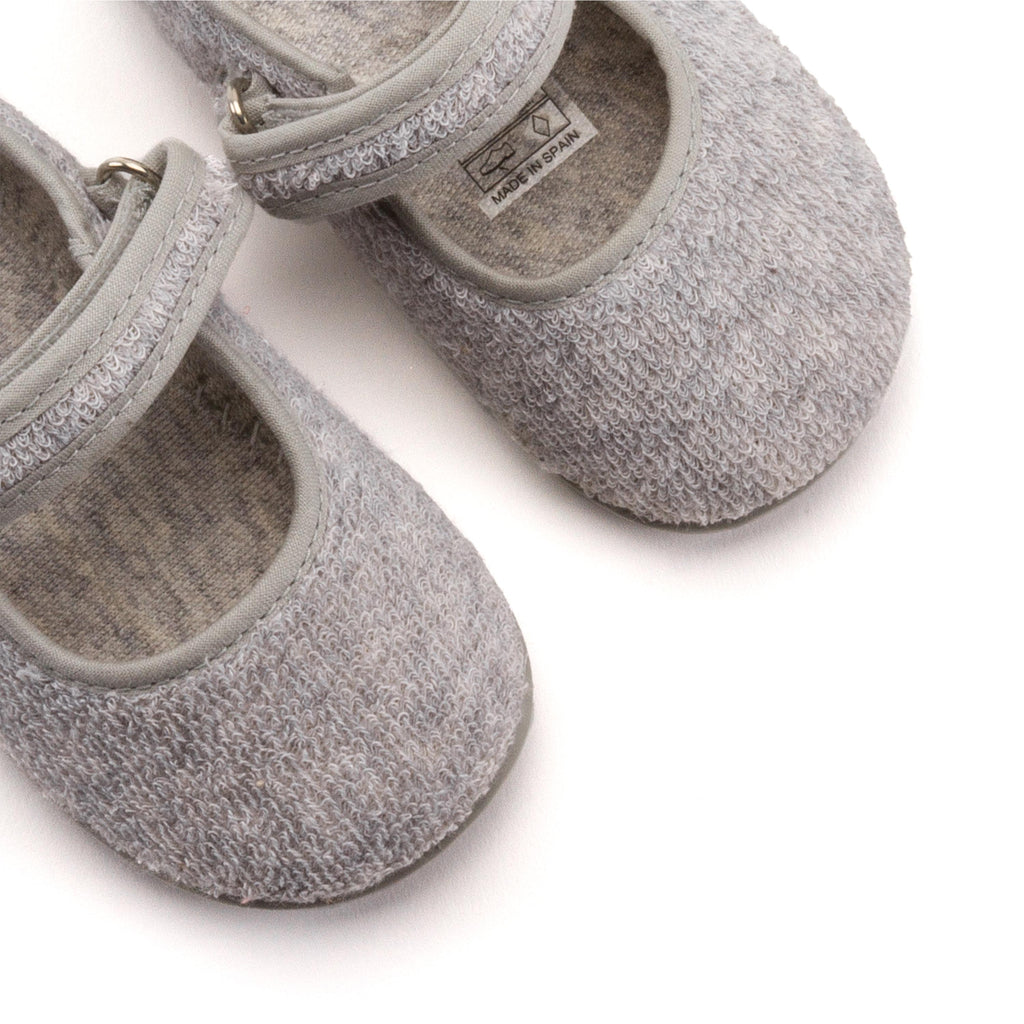 Zapatilla para casa cerrada gris claro 1800F de Vulladi - 1800F-17-6.jpg