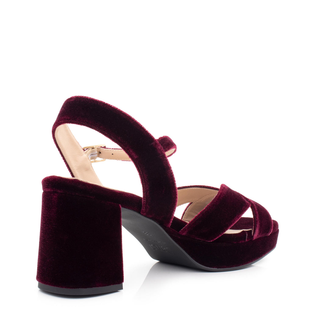Sandalia de tacón burdeos con hebilla 7500 Pepa&Cris - 7500-13-3.jpg