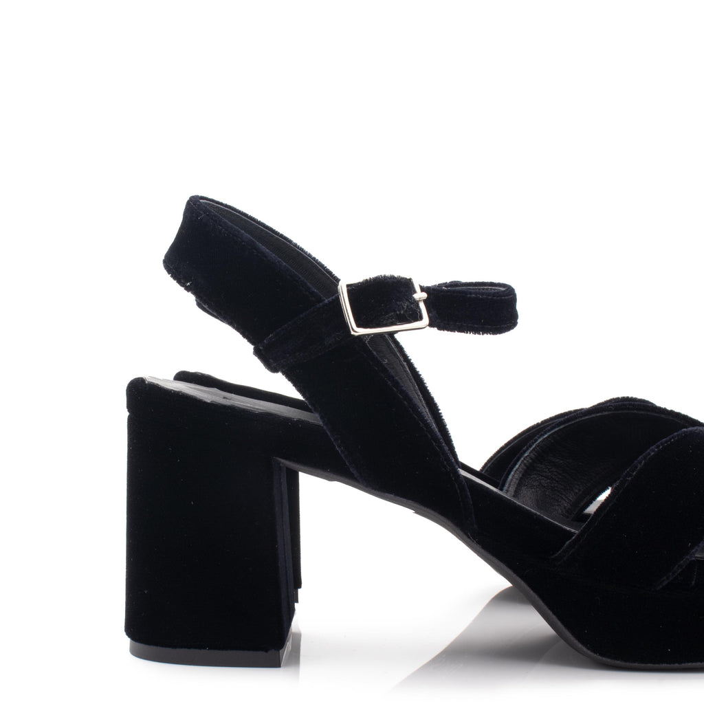Sandalia de tacón negro con hebilla 7500 Pepa&Cris - 7500-20-5.jpg