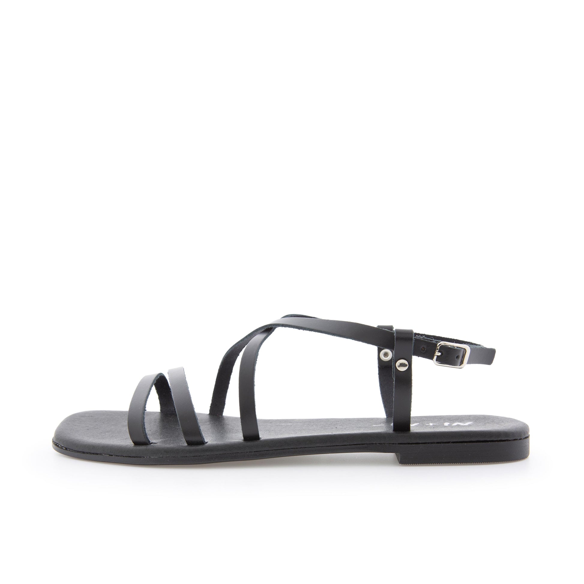 Sandalia plana negro con hebilla 7599 de Pepa & Cris - 7599-20-1.jpg