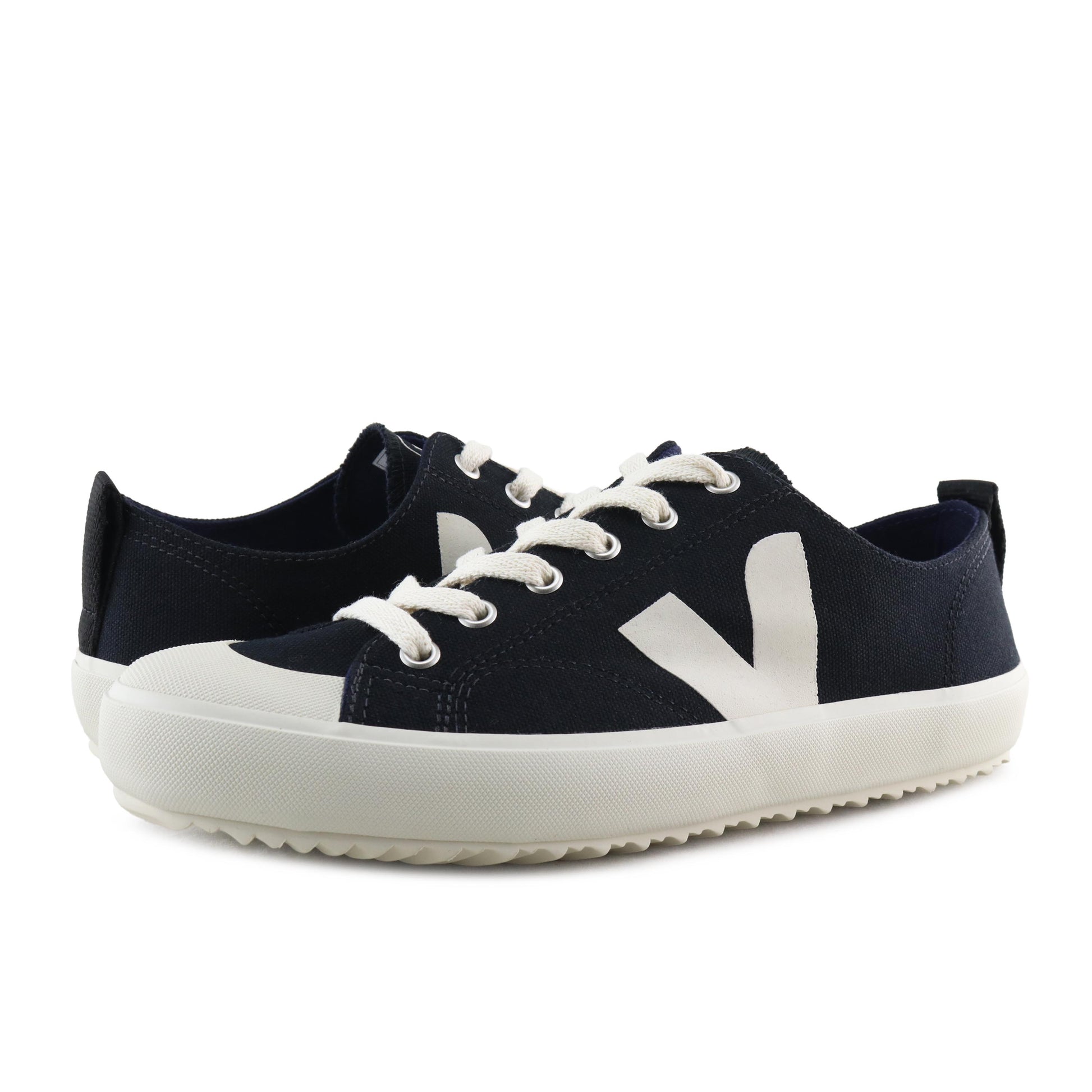 Zapatilla casual negro con cordón NOVA de Veja - NOVA-20-2.jpg