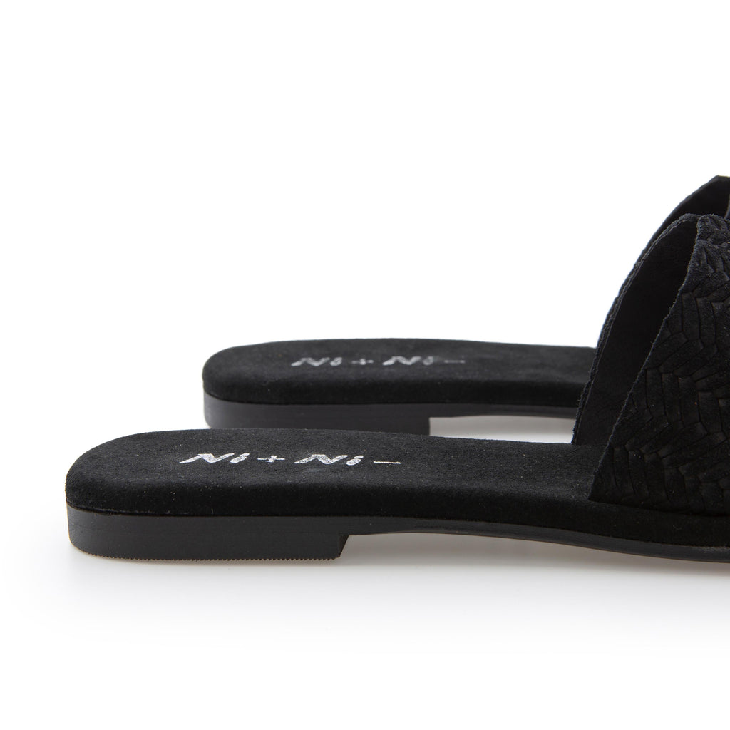 Zueco plano serraje negro 7628 de Pepa & Cris - 7628-31-5.jpg