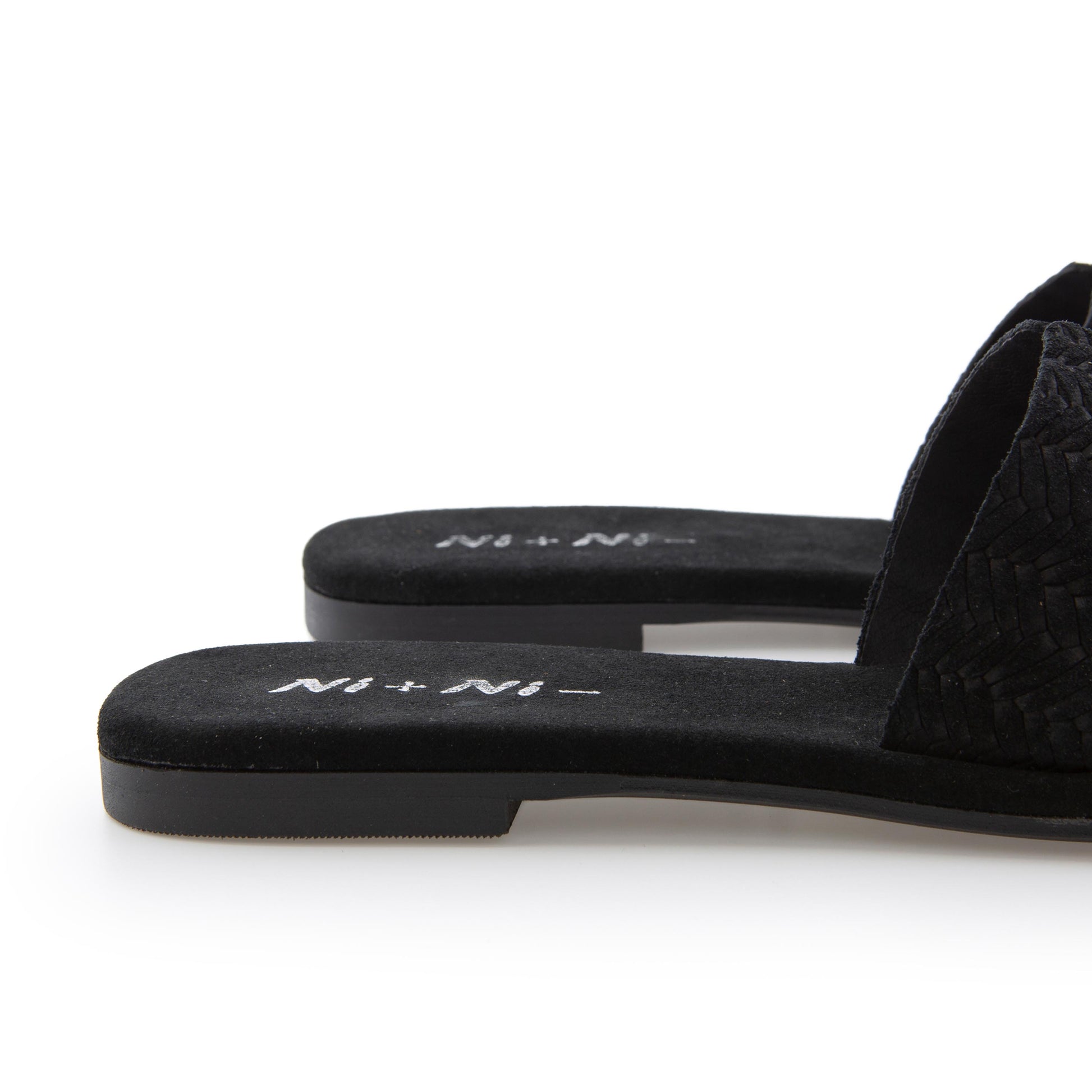 Zueco plano serraje negro 7628 de Pepa & Cris - 7628-31-5.jpg