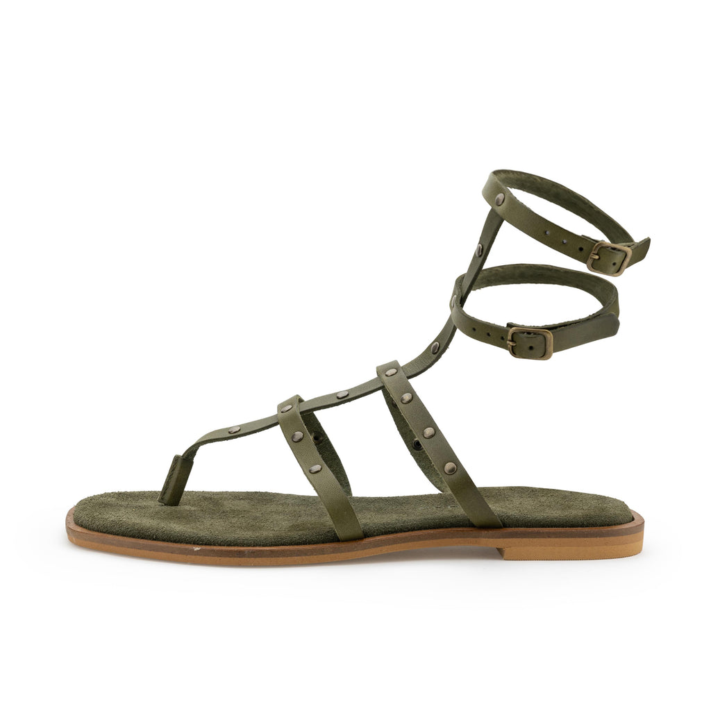 Sandalia plana kaki con hebilla 7734 de Pepa & Cris - 7734-33-1.jpg