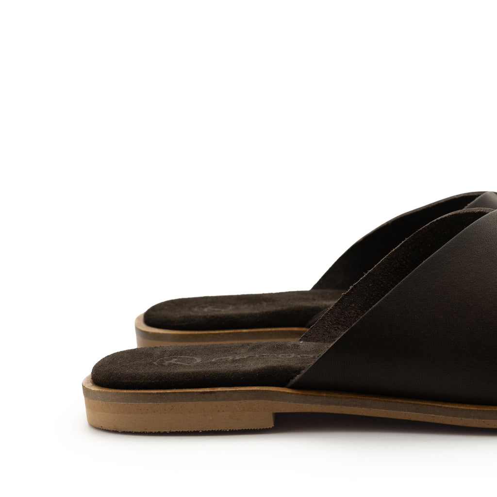 Zueco plano marrón 7735 de Pepa & Cris - 7735-12-5.jpg