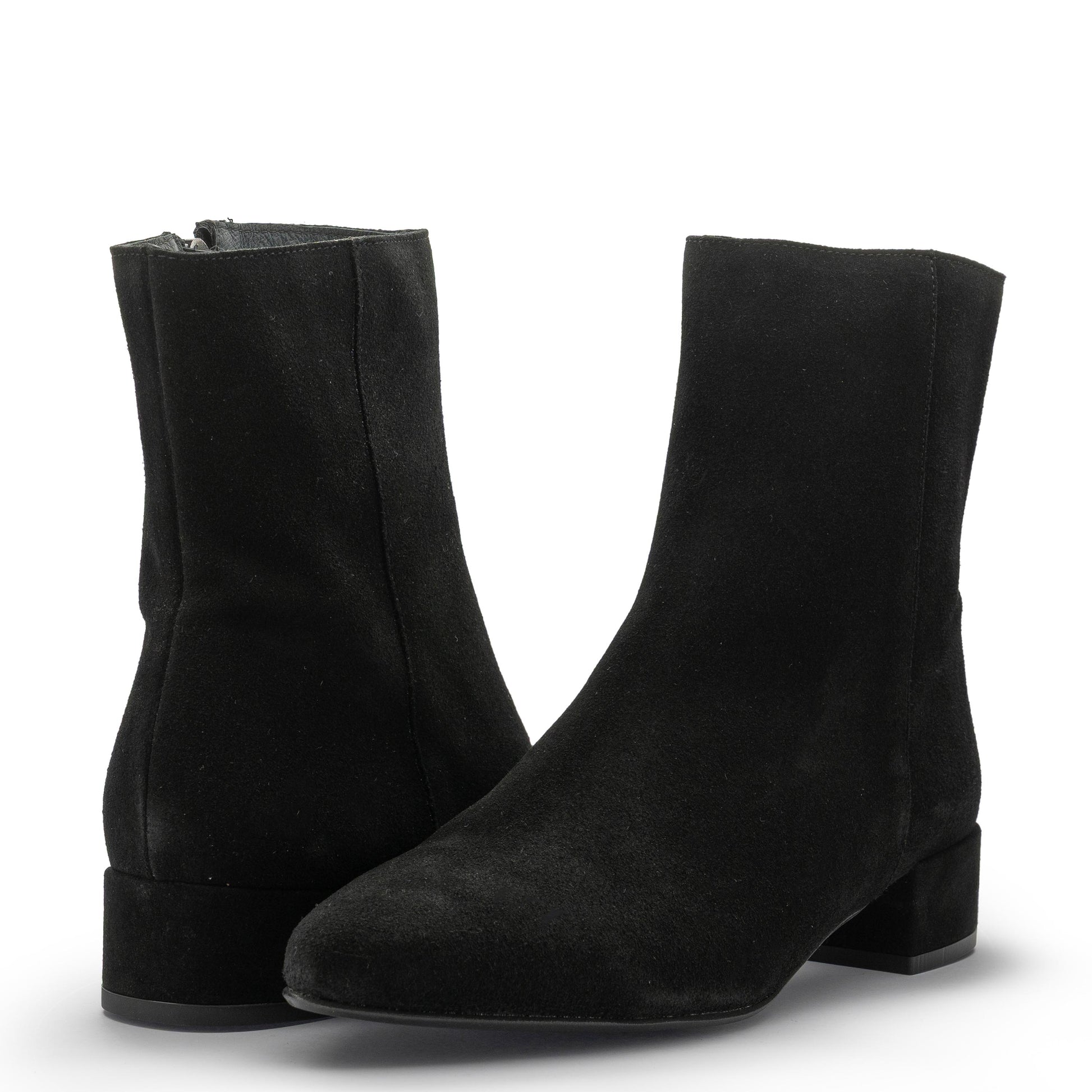 Botín plano ante negro con cremallera 7800A Pepa & Cris