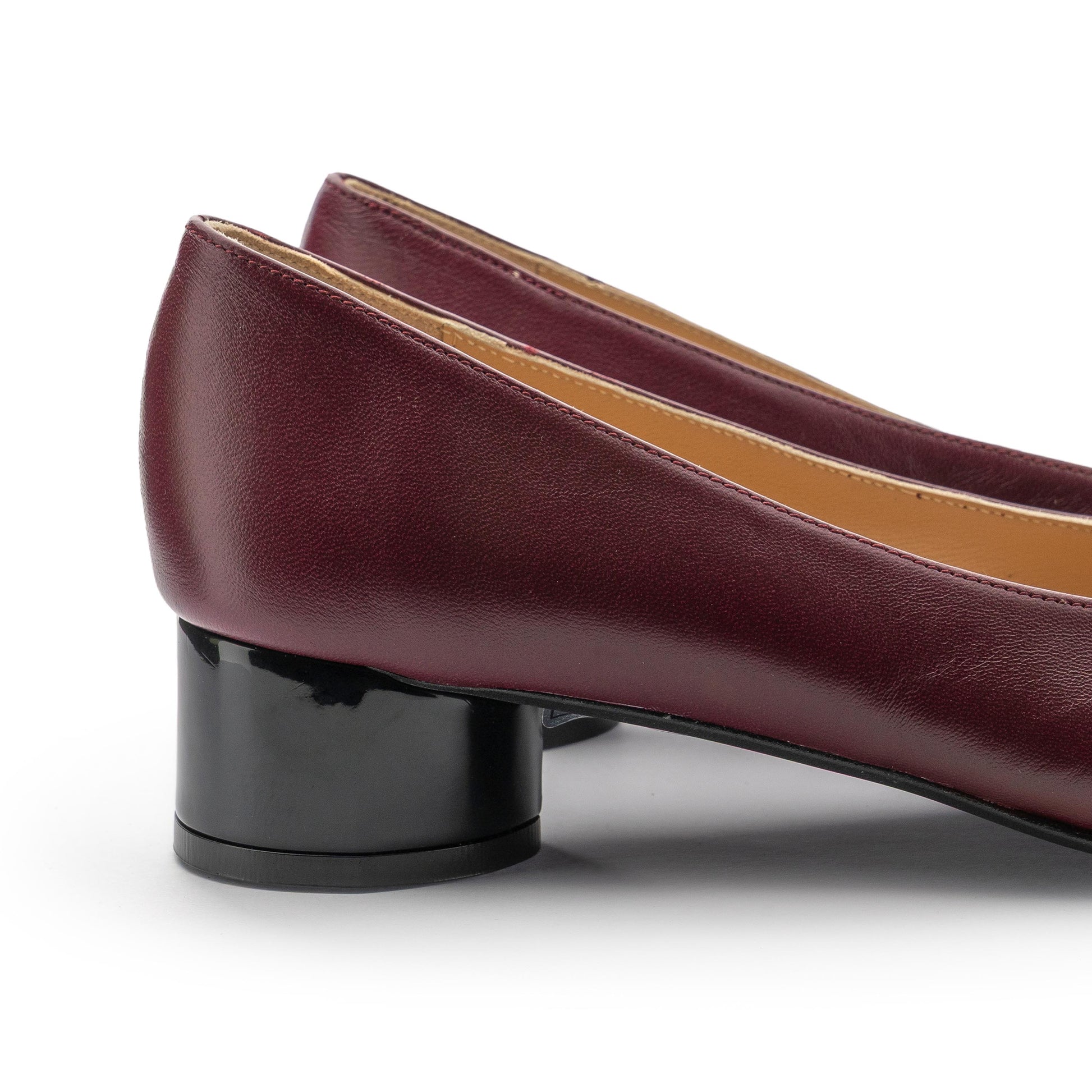 Salón burdeos 7901 Pepa & Cris