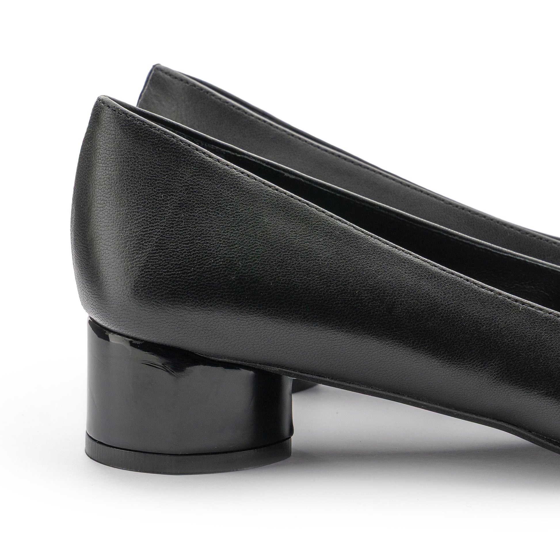 Salón negro 7901 Pepa & Cris