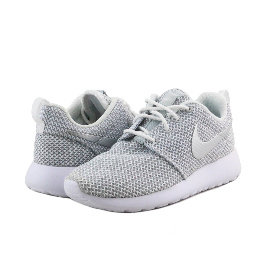 Deportiva blanco con cordón ROSHERUN de Nike - ROSHERUN-30-2.jpg