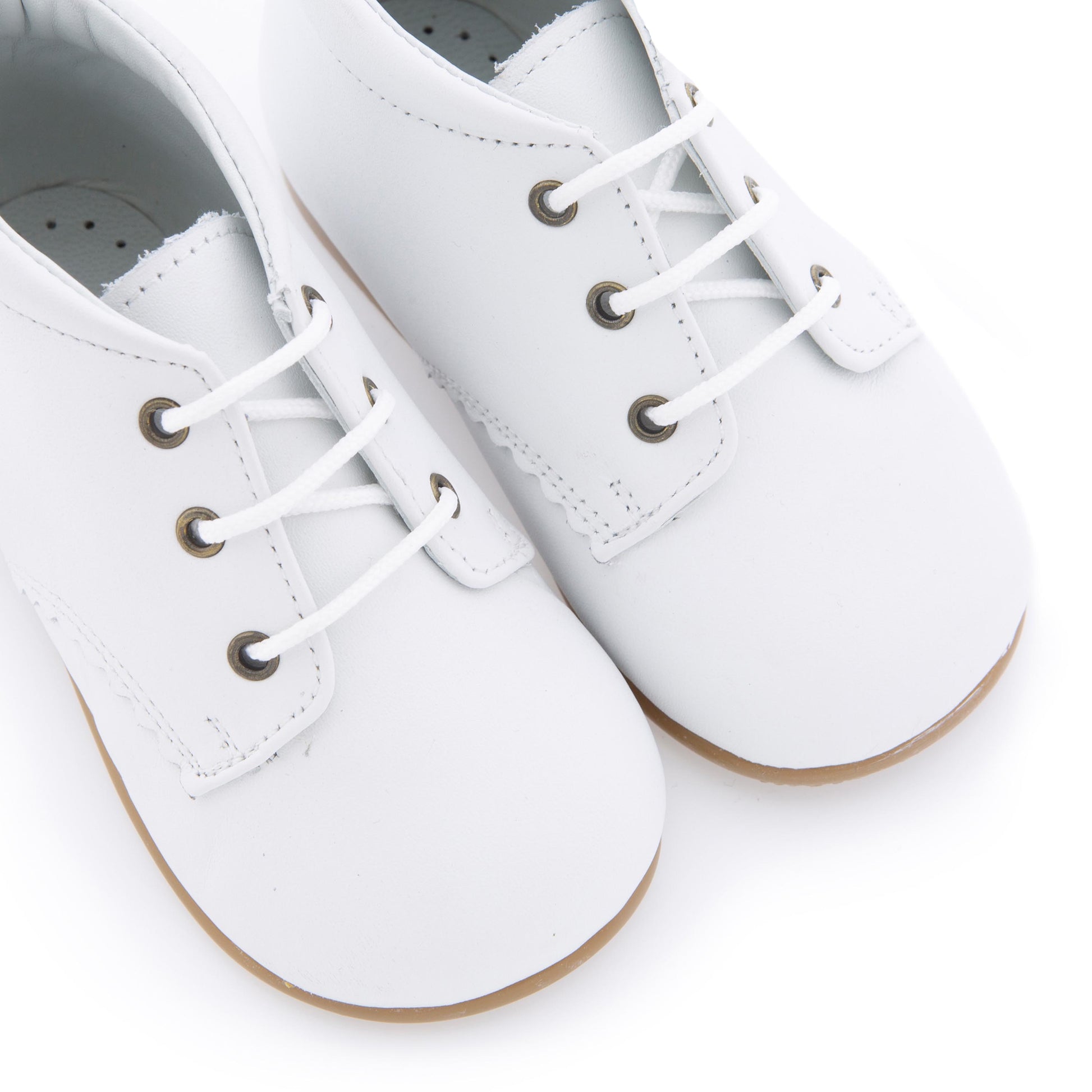 Bota blanco con cordón 10201 de Jeromín - 10201-30-6.jpg