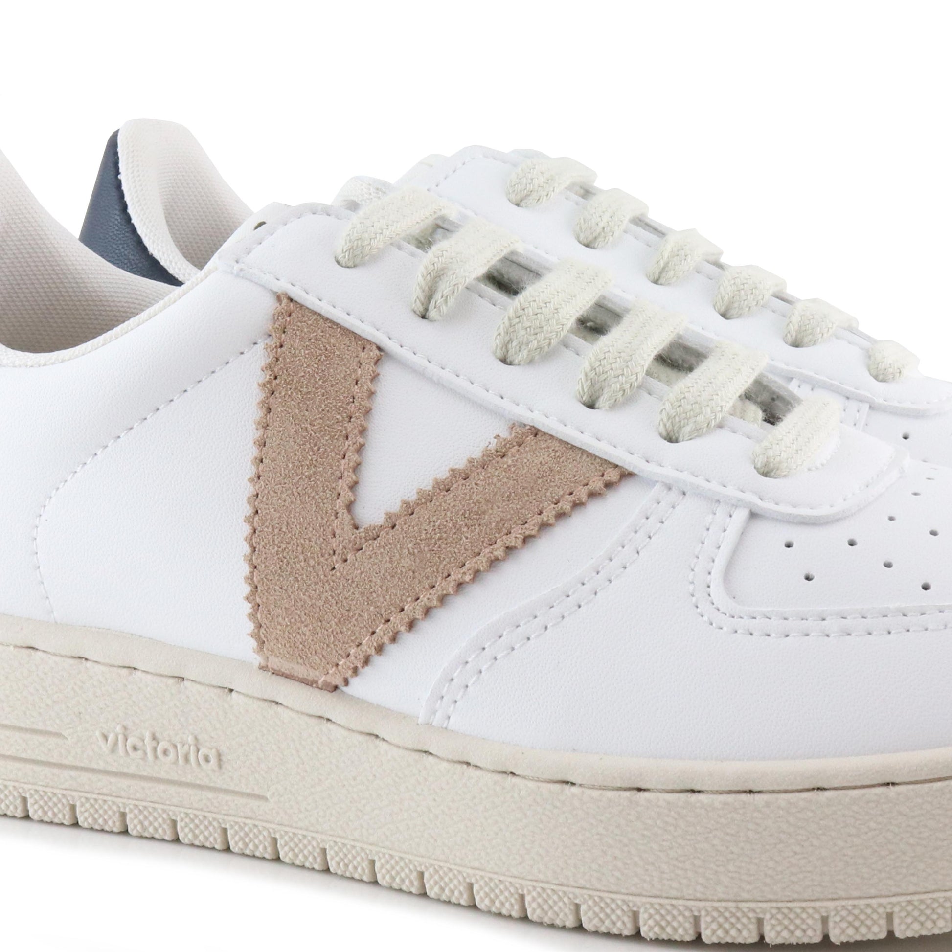 Deportiva blanco/rosa con cordón 1129101 de Victoria - 1129101-346-5.jpg