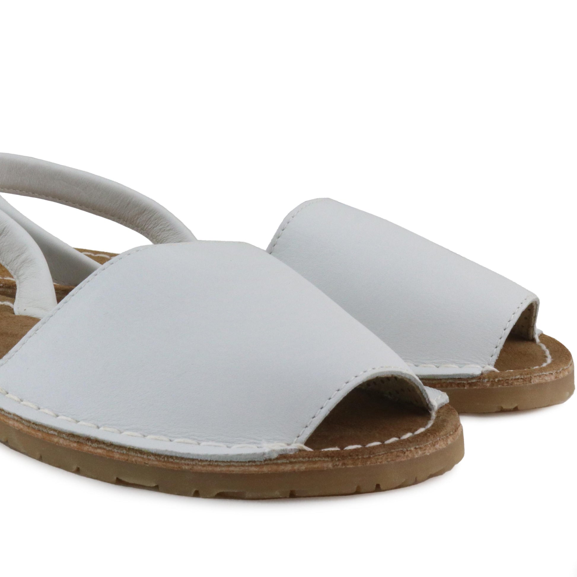 Menorquina plana blanco ALBARKA de Jeromín - ALBARKA-30-5.jpg