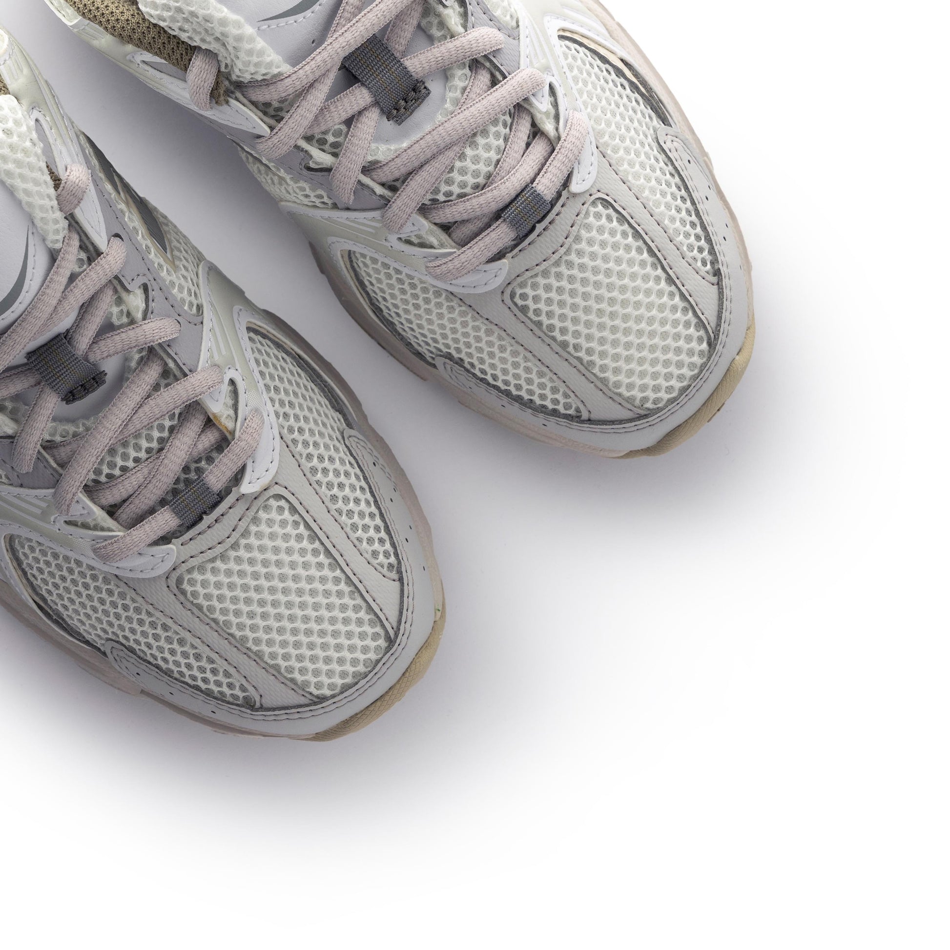 Deportiva gris/topo con cordón U530NEC de New Balance - U530NEC-584-6.jpg