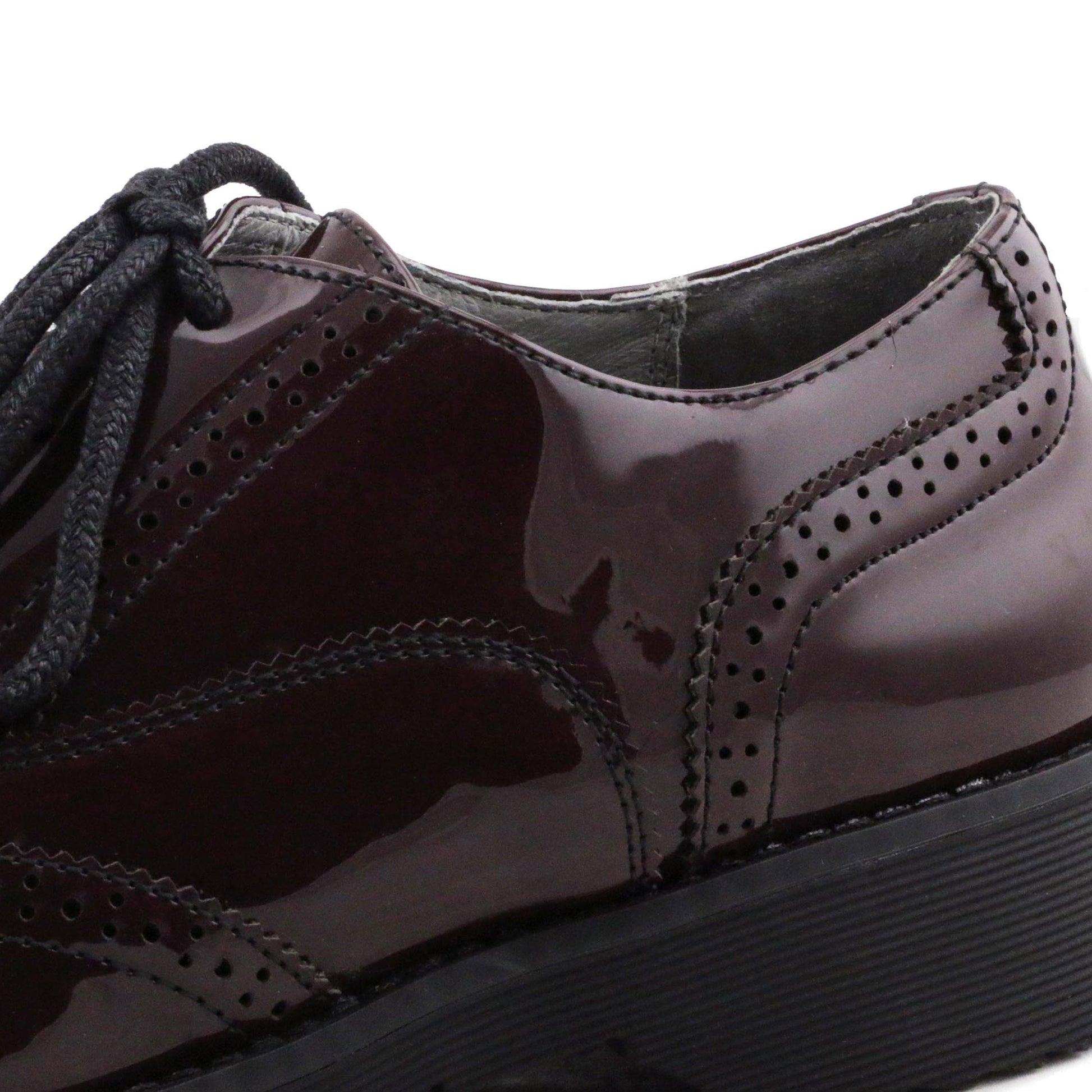 Blucher picado charol burdeos con cordón FG920 Café Noir - FG920-22-5.jpg