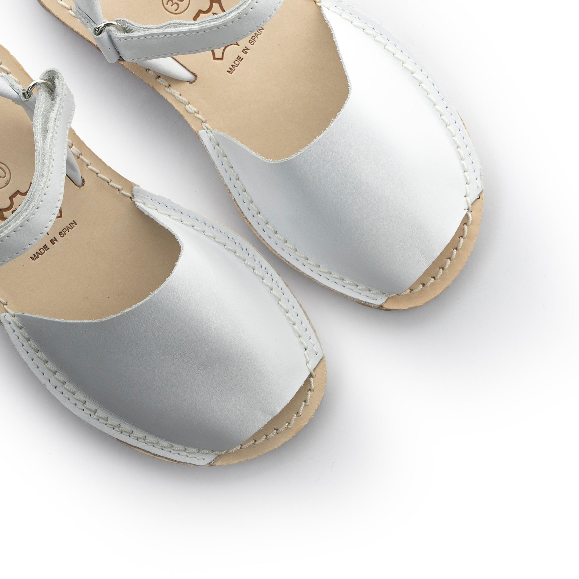 Menorquina plana blanco con velcro 1041 de Jeromín - 1041-30P-6.jpg