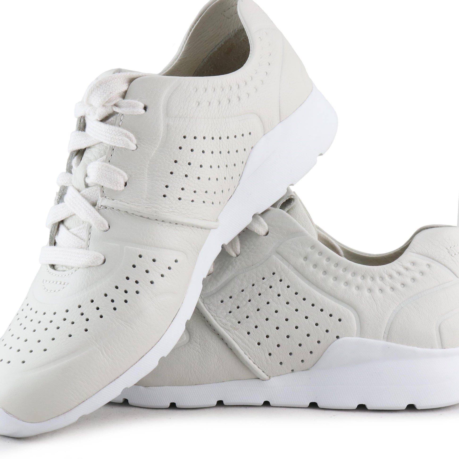 Deportiva blanco con cordón TYE de UGG - TYE-30-6.jpg