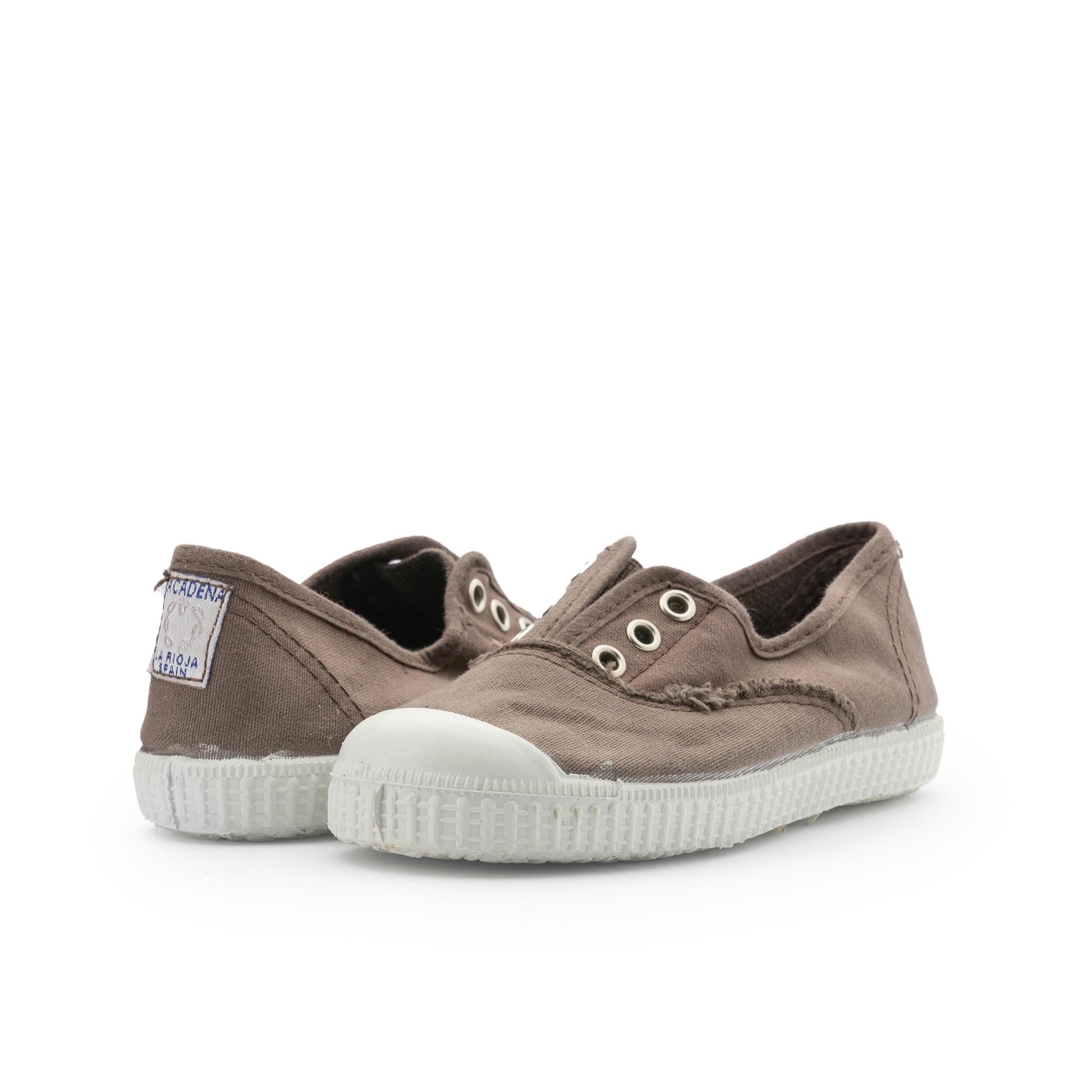 Zapatilla marrón con elástico 88088 de La Cadena - 88088-12-2.jpg