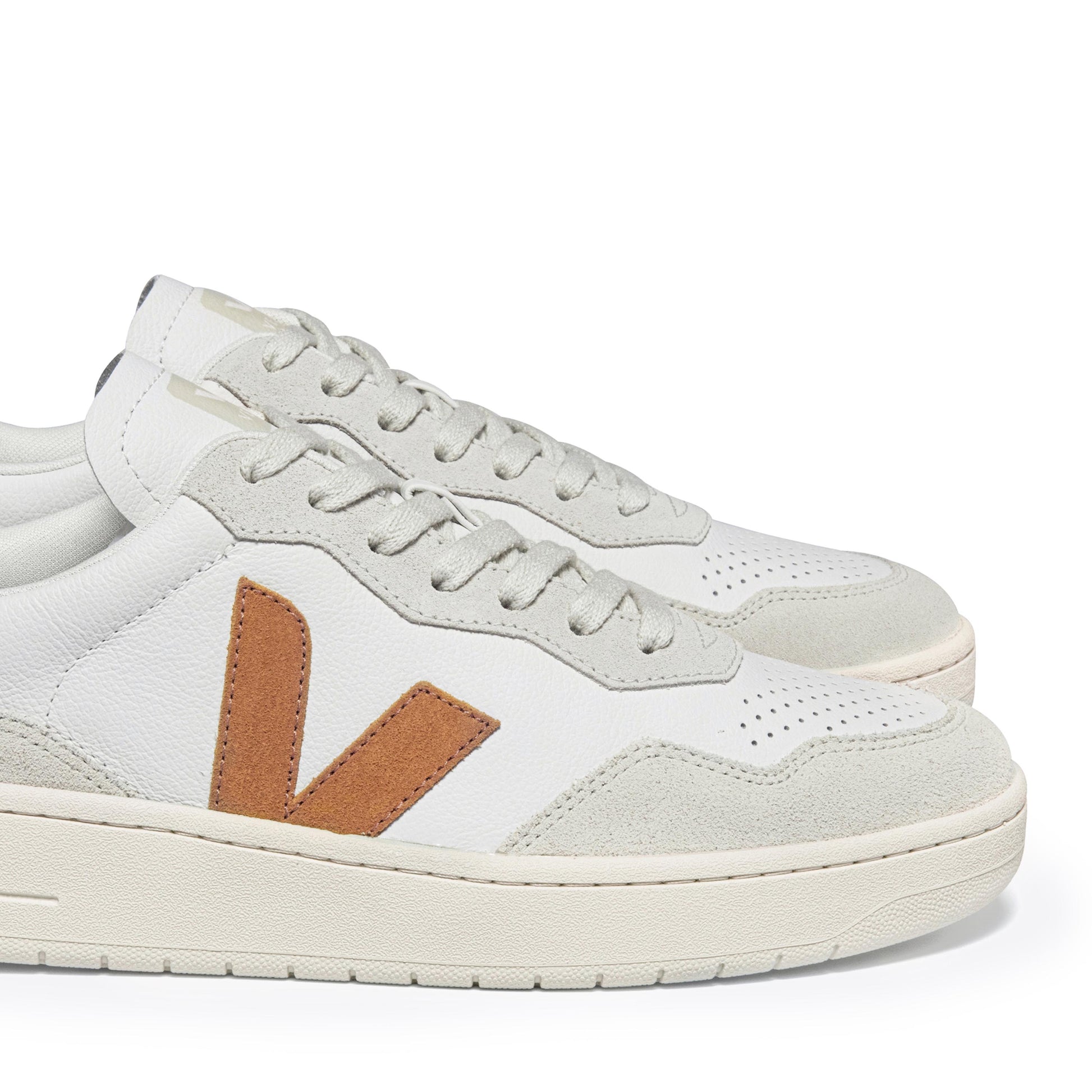 Deportiva blanco/umber con cordón V90 de Veja - V90-569-6.jpg