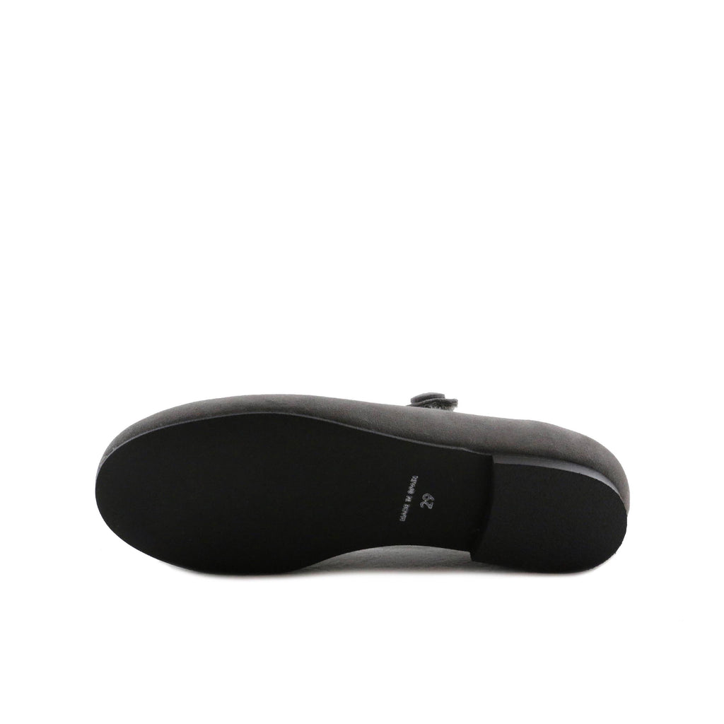 Mercedita ante gris con botón y velcro 851 de Jeromín - 851-313-4.jpg