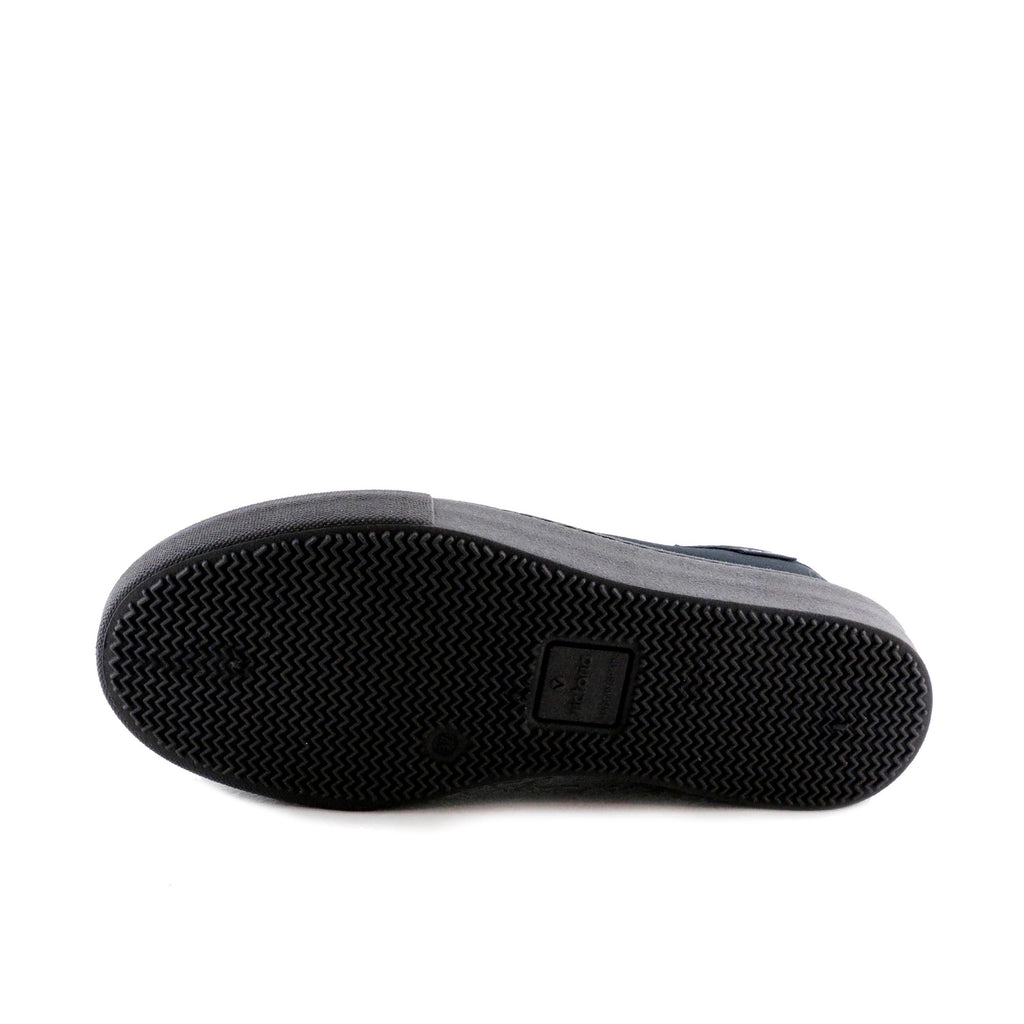 Zapatilla negro con elástico 25015 de Victoria - 25015-20-4.jpg