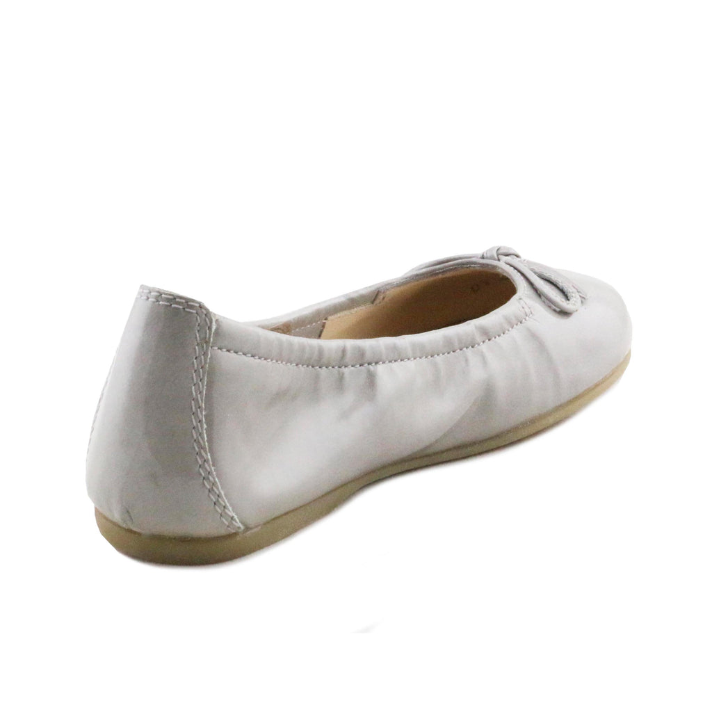 Bailarina gris con lazo ALMA de Unisa - ALMA-16-3.jpg