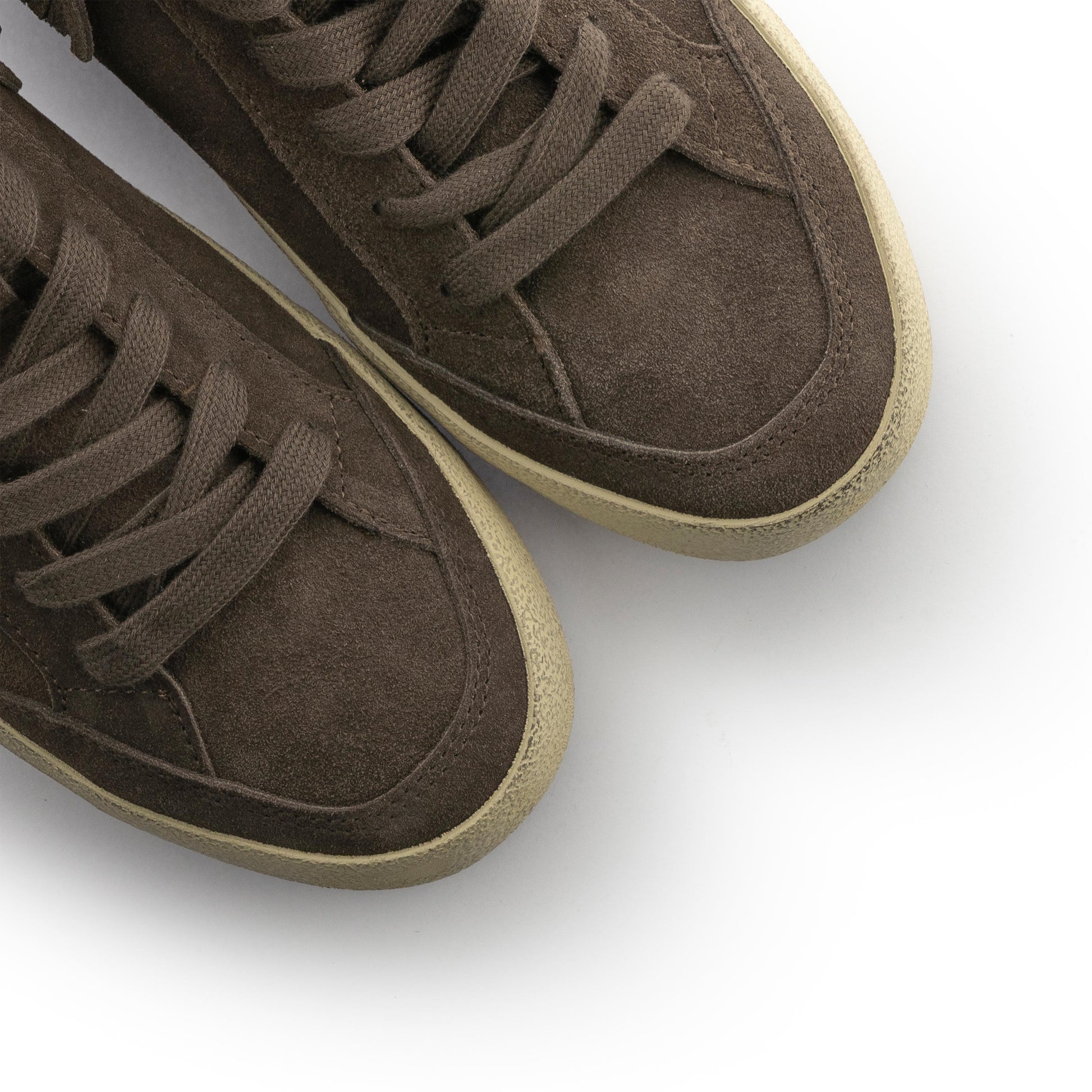 Bota serraje marrón con cordón 9041 de Natural World