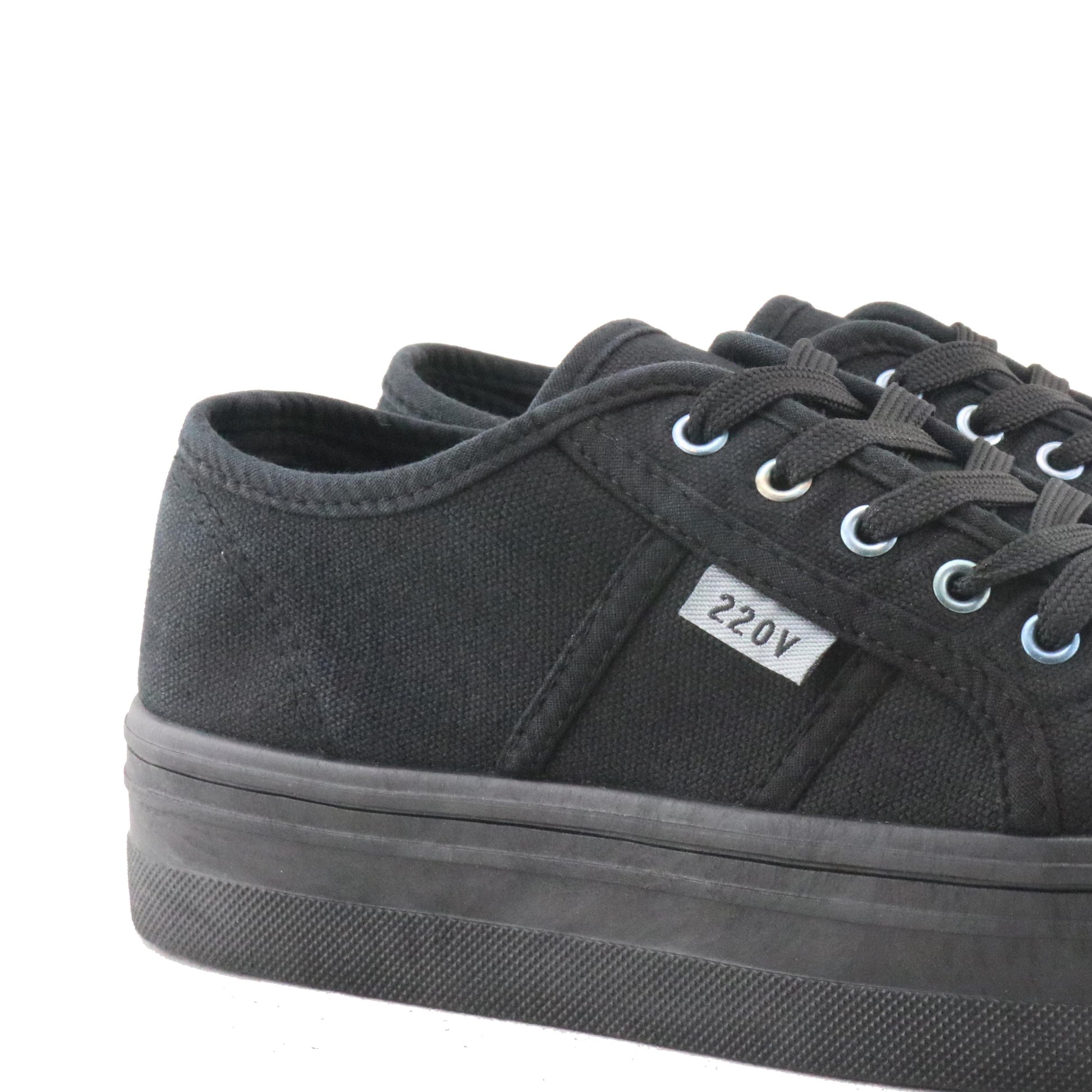 Zapatilla negro lavado con cordón CAPRI-INV 220V - CAPRI-INV-144-5.jpg