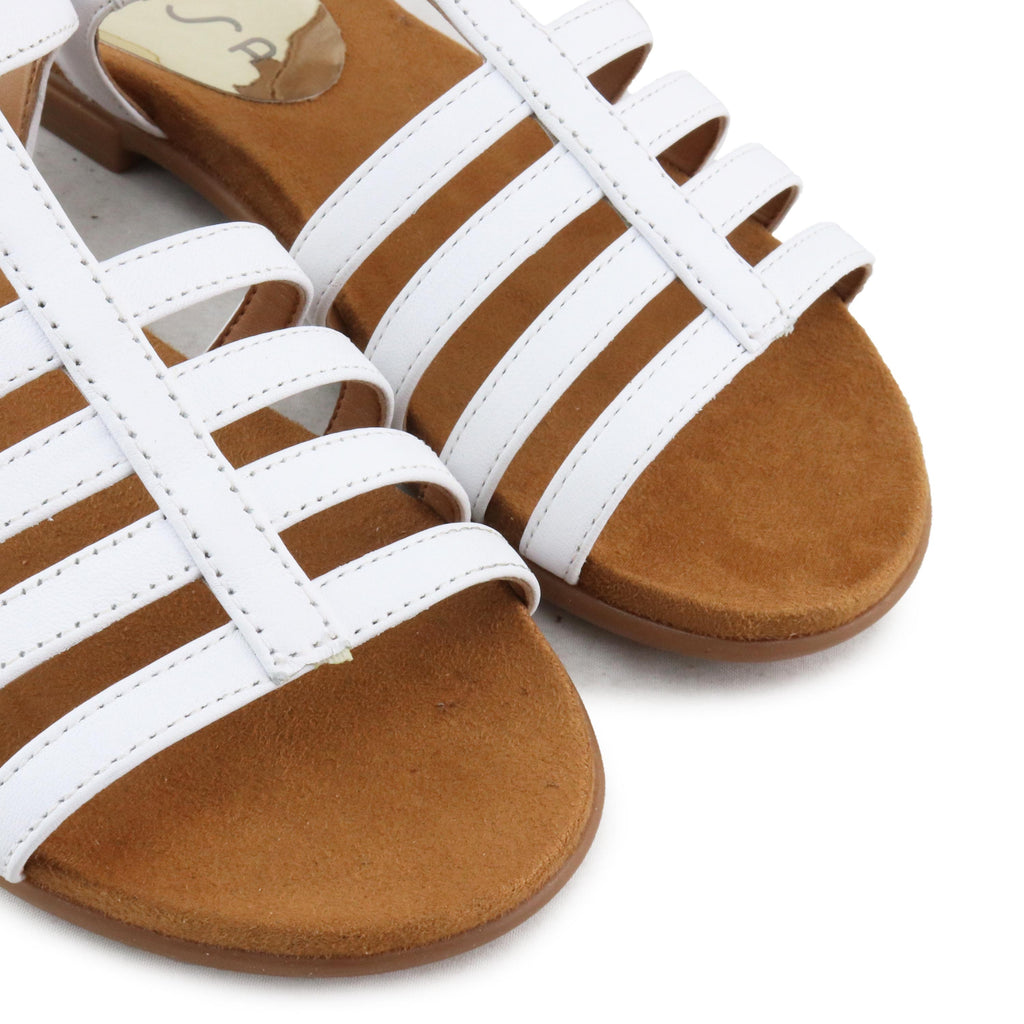 Sandalia plana blanco con hebilla LOKE de Unisa - LOKE-30-6.jpg