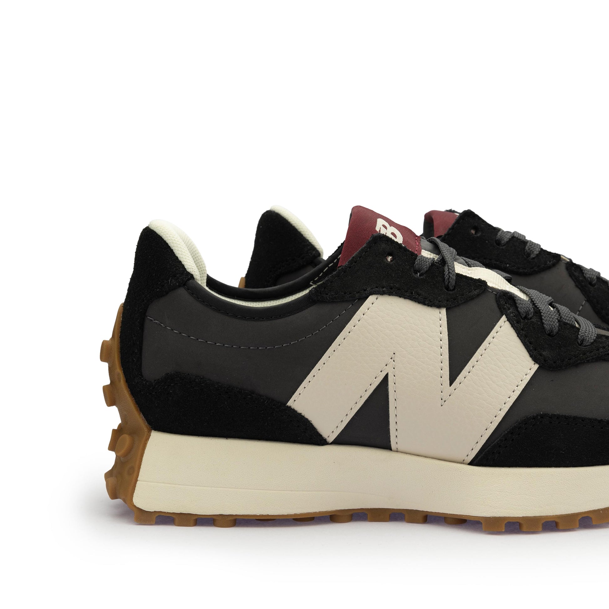 Deportiva negro/crudo con cordón WS327KC de New Balance - WS327KC-348-5.jpg