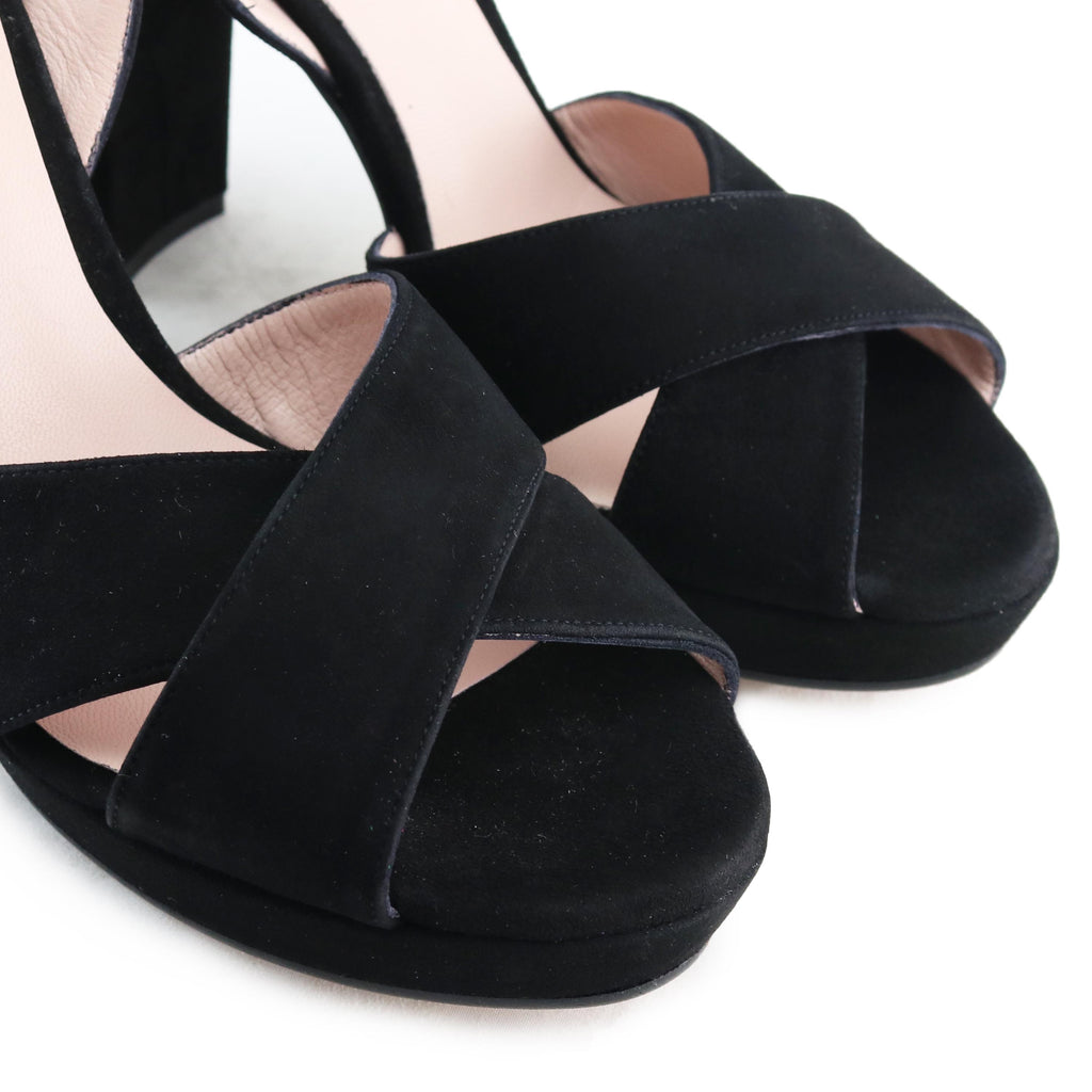 Sandalia con tacón negro con hebilla 16278 de Joni - 16278-20-6.jpg