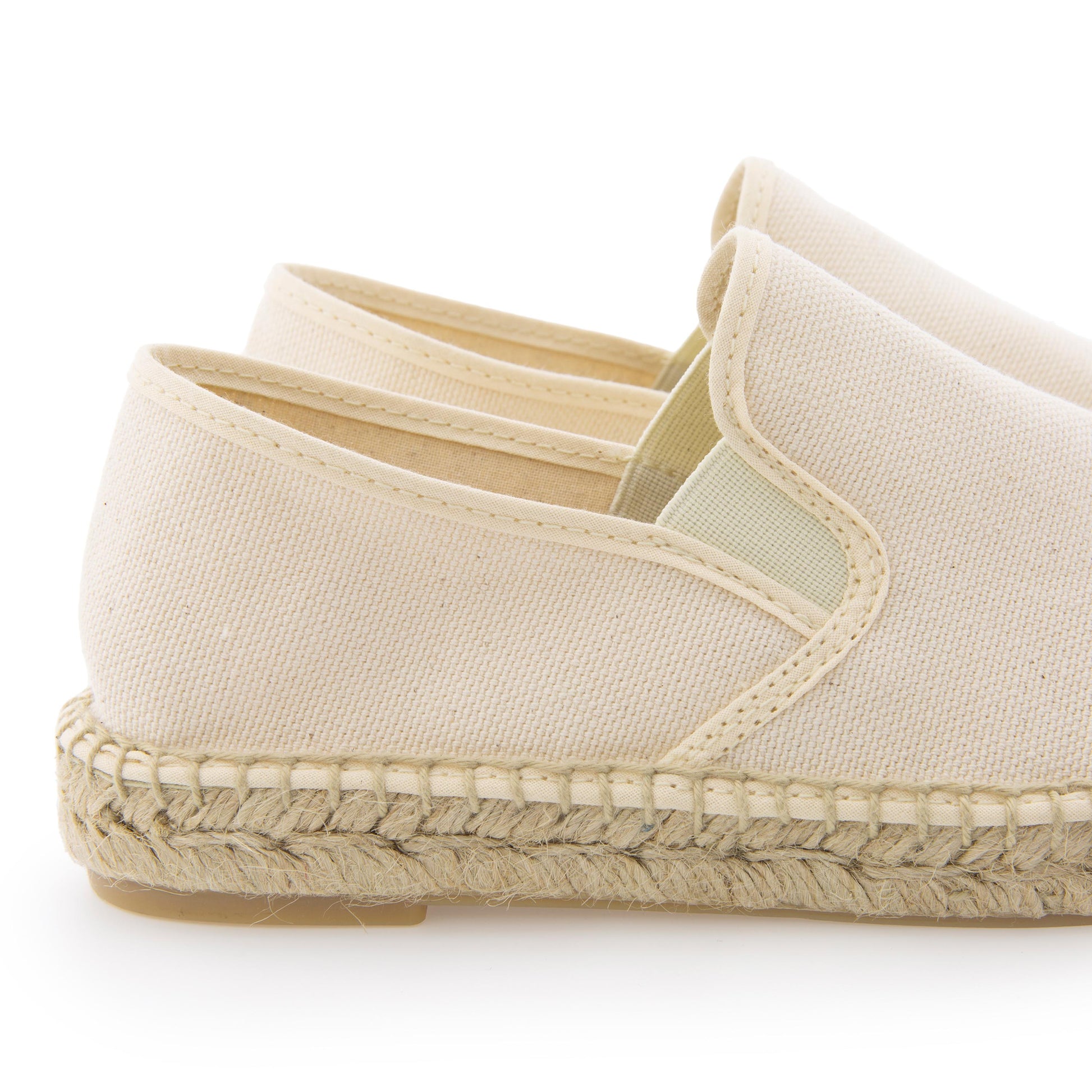 Alpargata cerrada crudo con elástico ALPGOM Pepa&Cris - ALPGOM-351-5.jpg