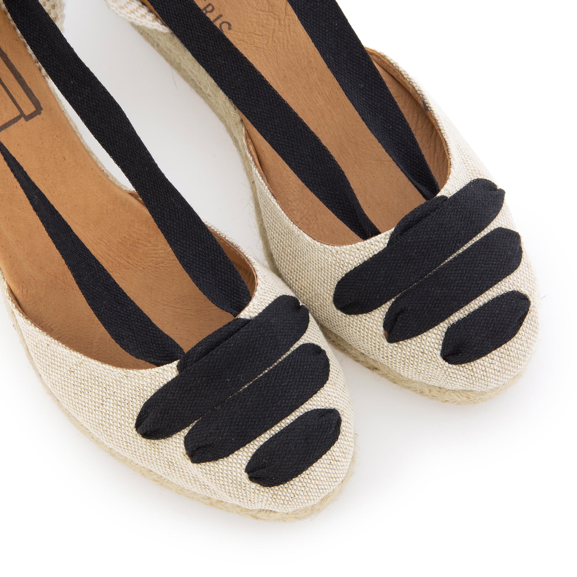 Cuña cerrada beige/negro de cintas BAJA41LINO Pepa&Cris - BAJA41LINO-513-6.jpg