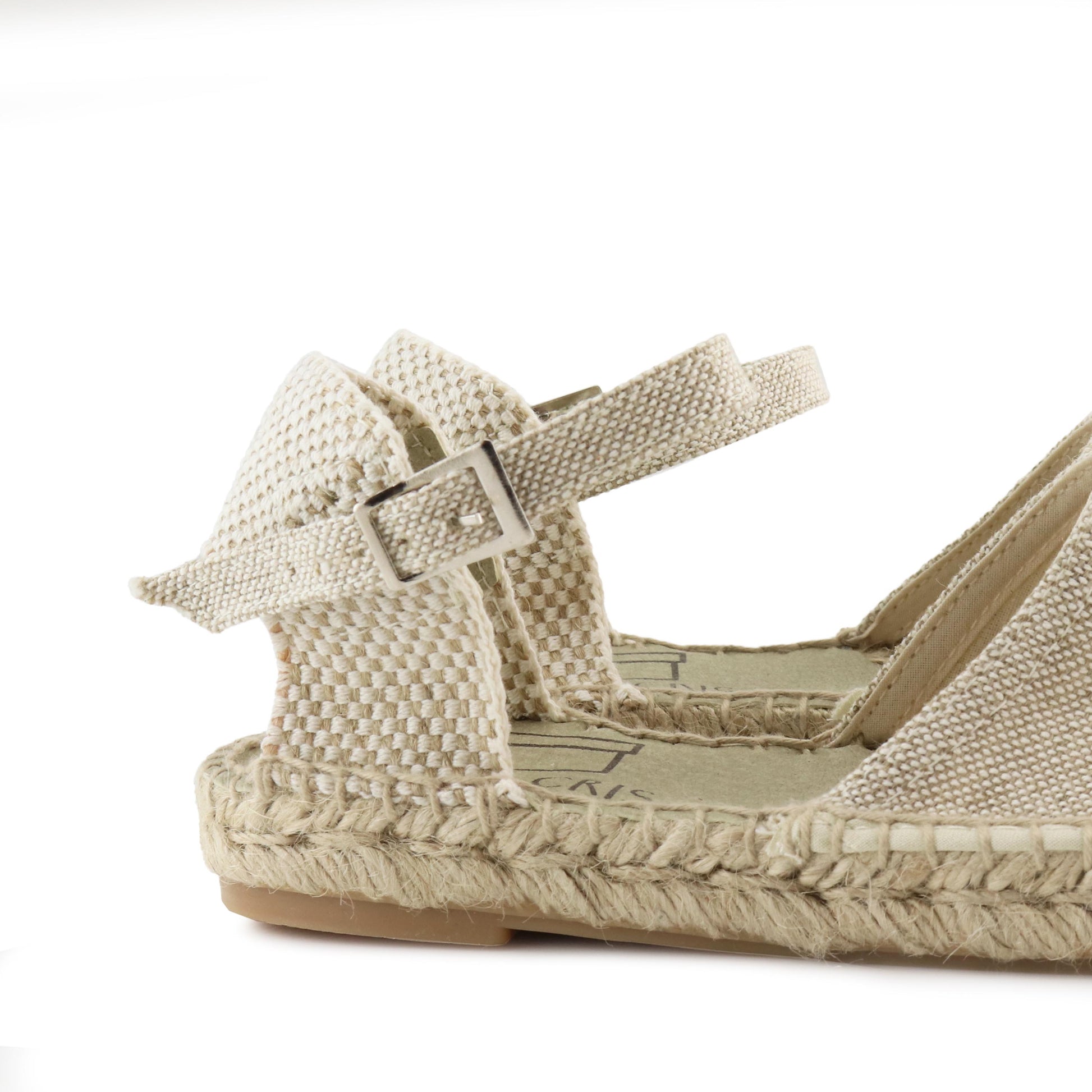 Alpargata cerrada lino beige con hebilla CLARITA Pepa&Cris - CLARITA-104-5.jpg