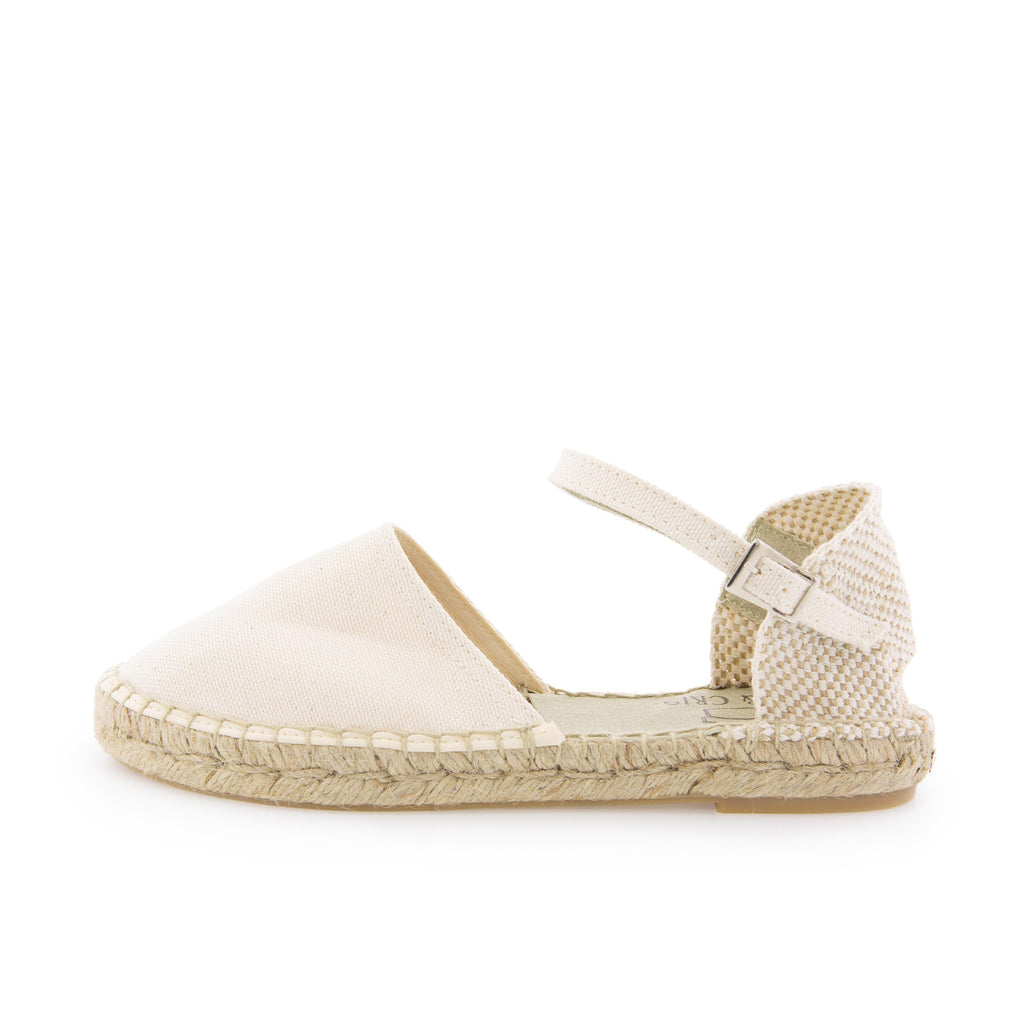 Alpargata cerrada crudo con hebilla CLARITA Pepa&Cris - CLARITA-351-1.jpg