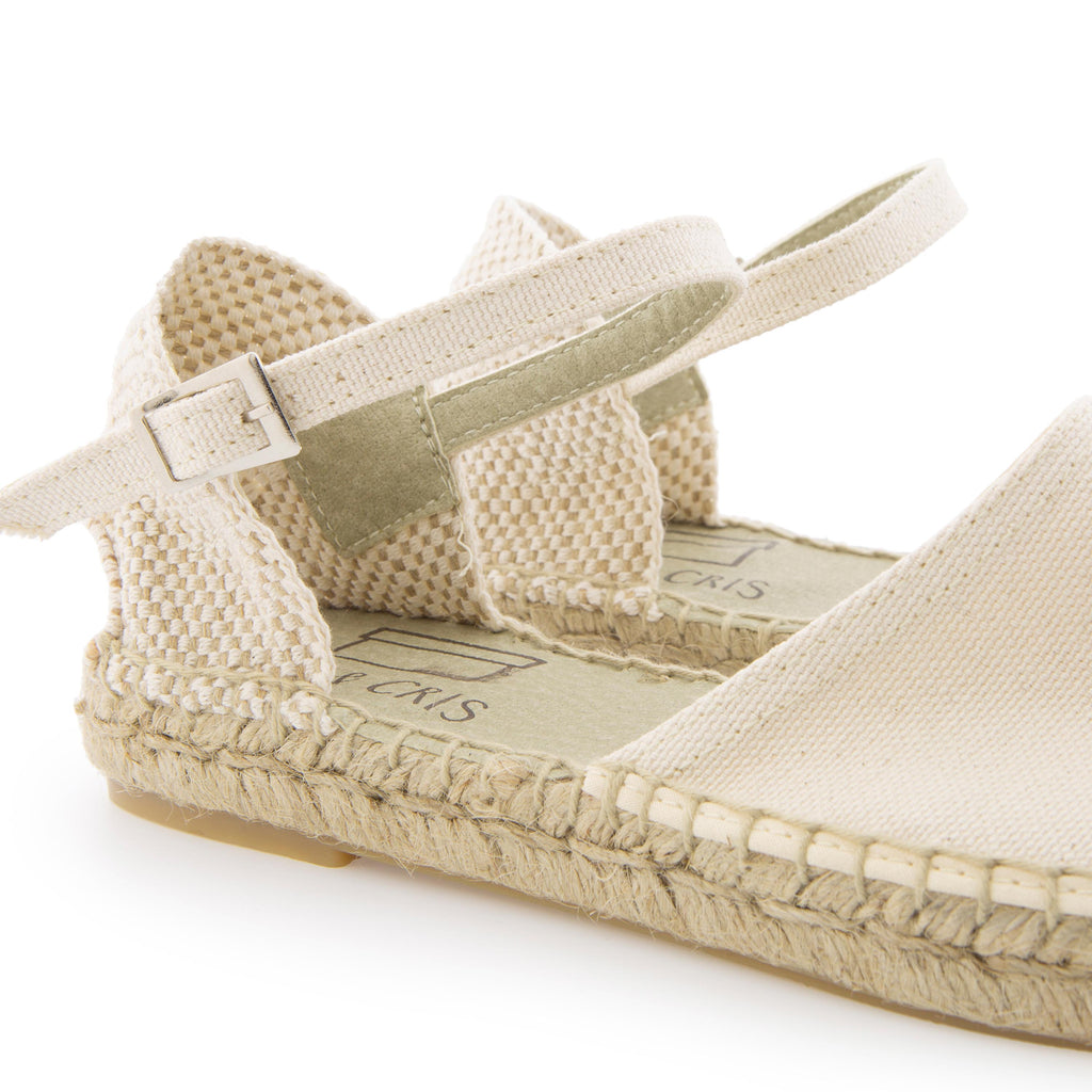 Alpargata cerrada crudo con hebilla CLARITA Pepa&Cris - CLARITA-351-5.jpg