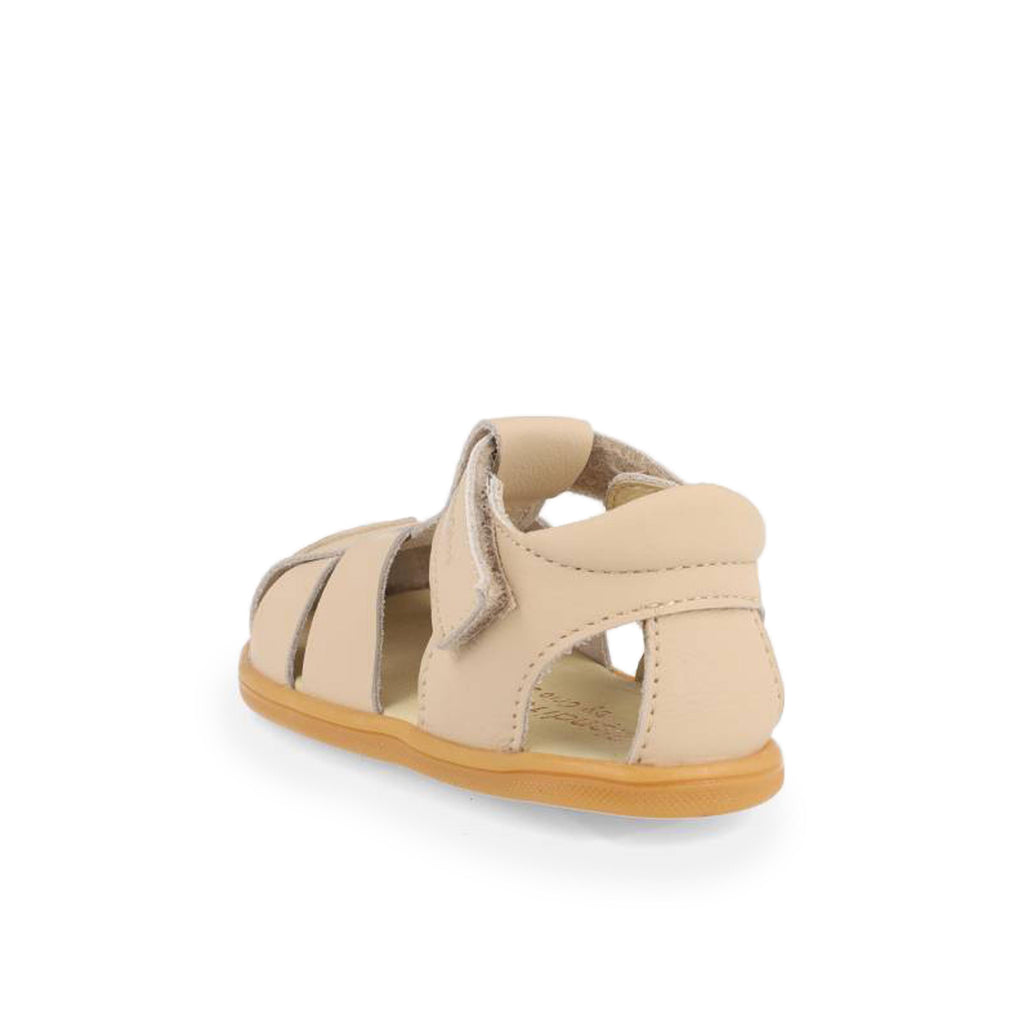 Sandalia barefoot beige COSTA Blanditos