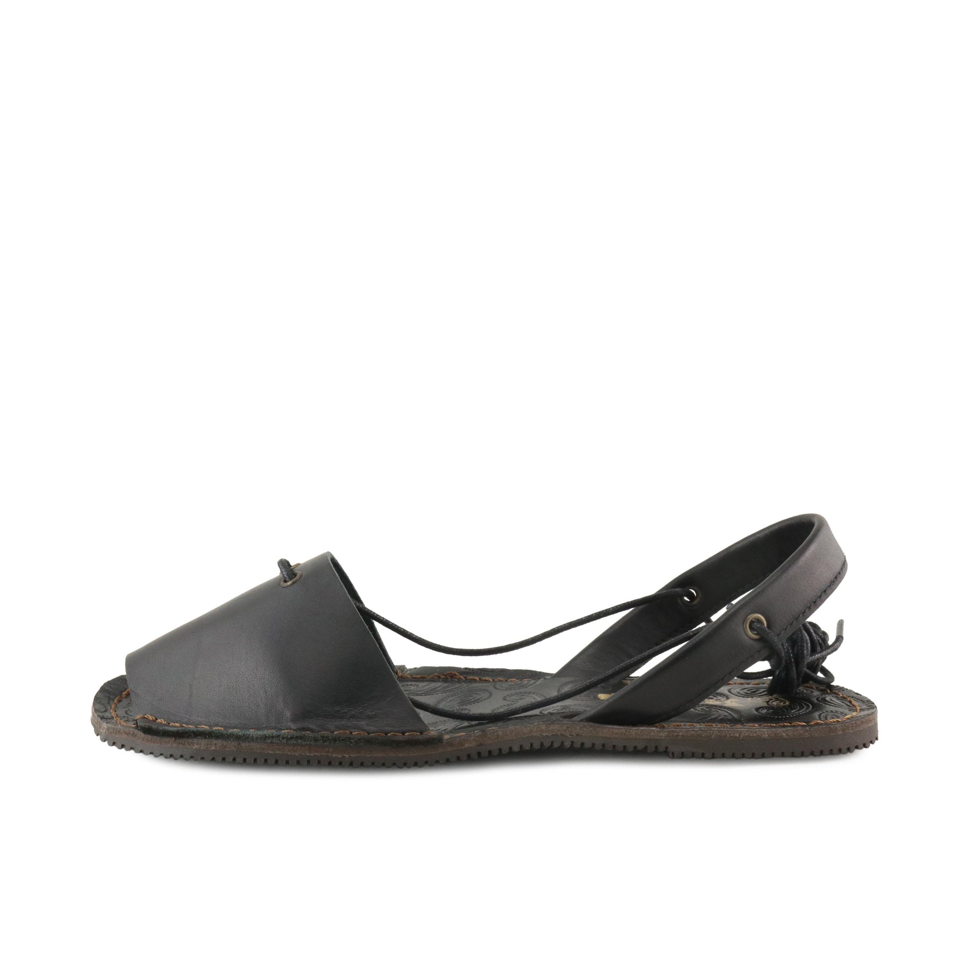 Menorquina plana negro CRIS de Jeromín - CRIS-20-1.jpg