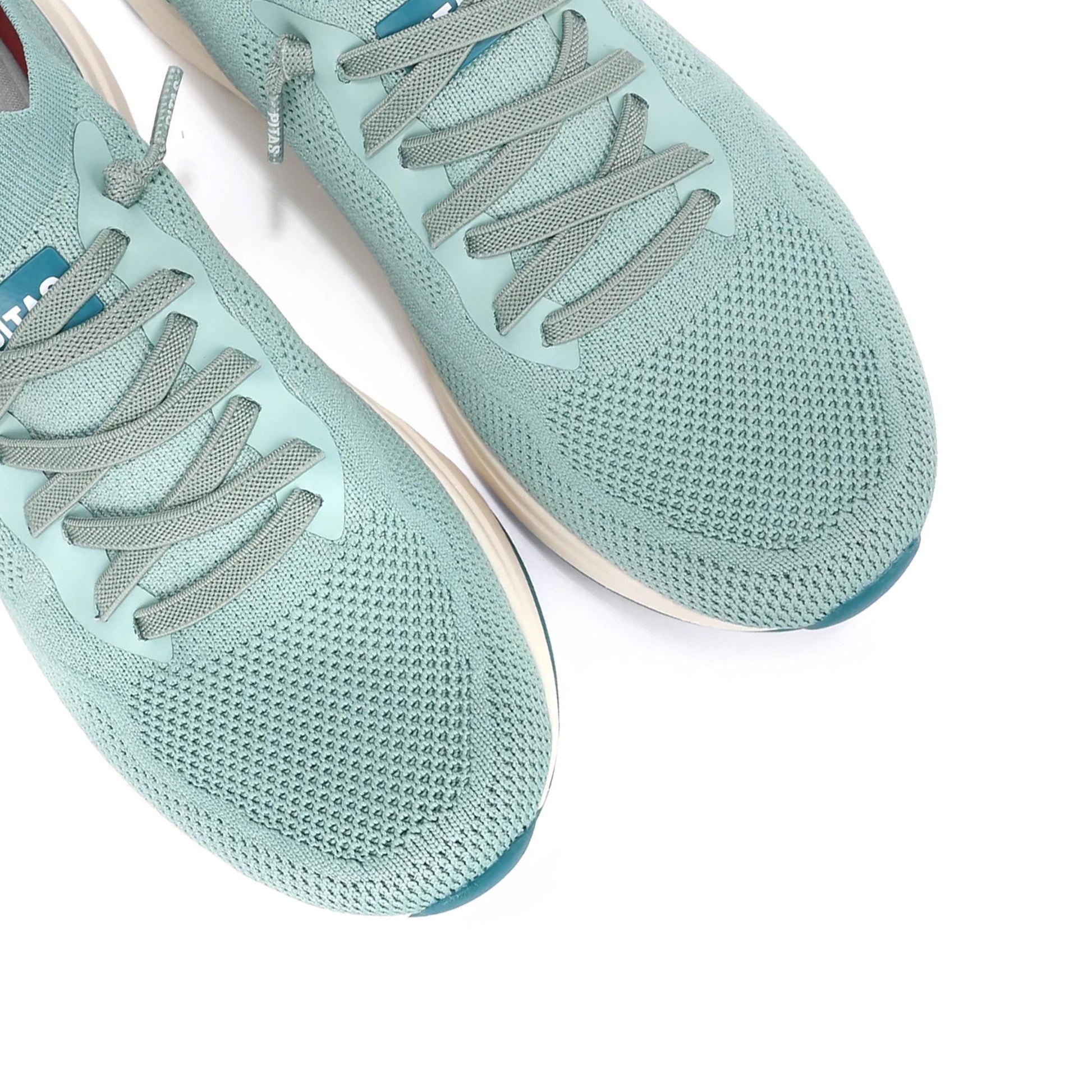 Deportiva verde agua CUE Walk in Pitas