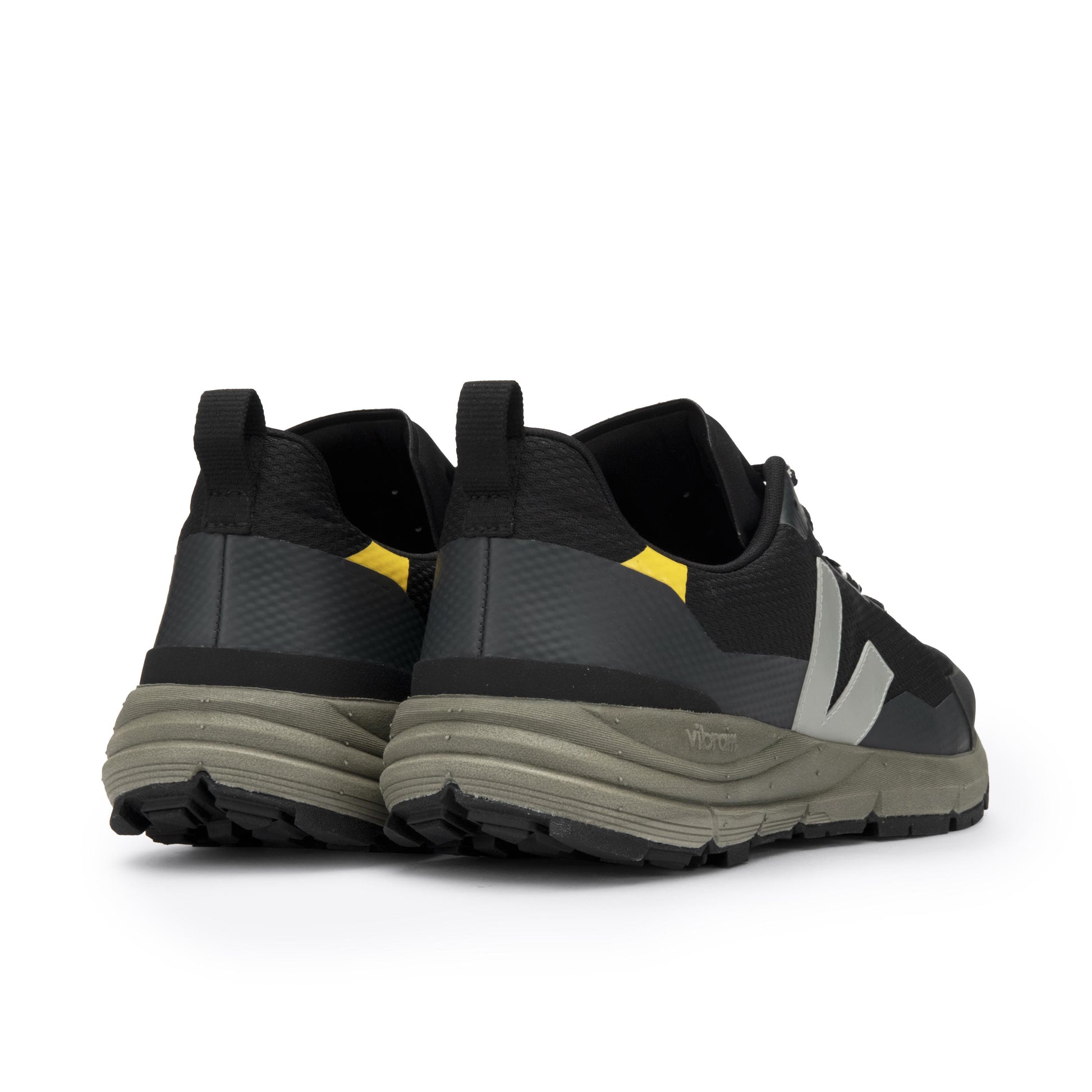 Deportiva antracita con cordón DEKKAN de Veja - DEKKAN-160-2.jpg