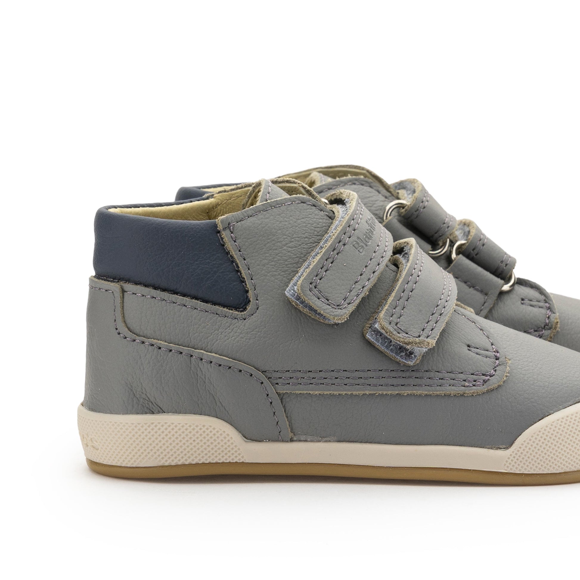 Bota barefoot gris con velcro DUBLIN de Blanditos - DUBLIN-16-5.jpg