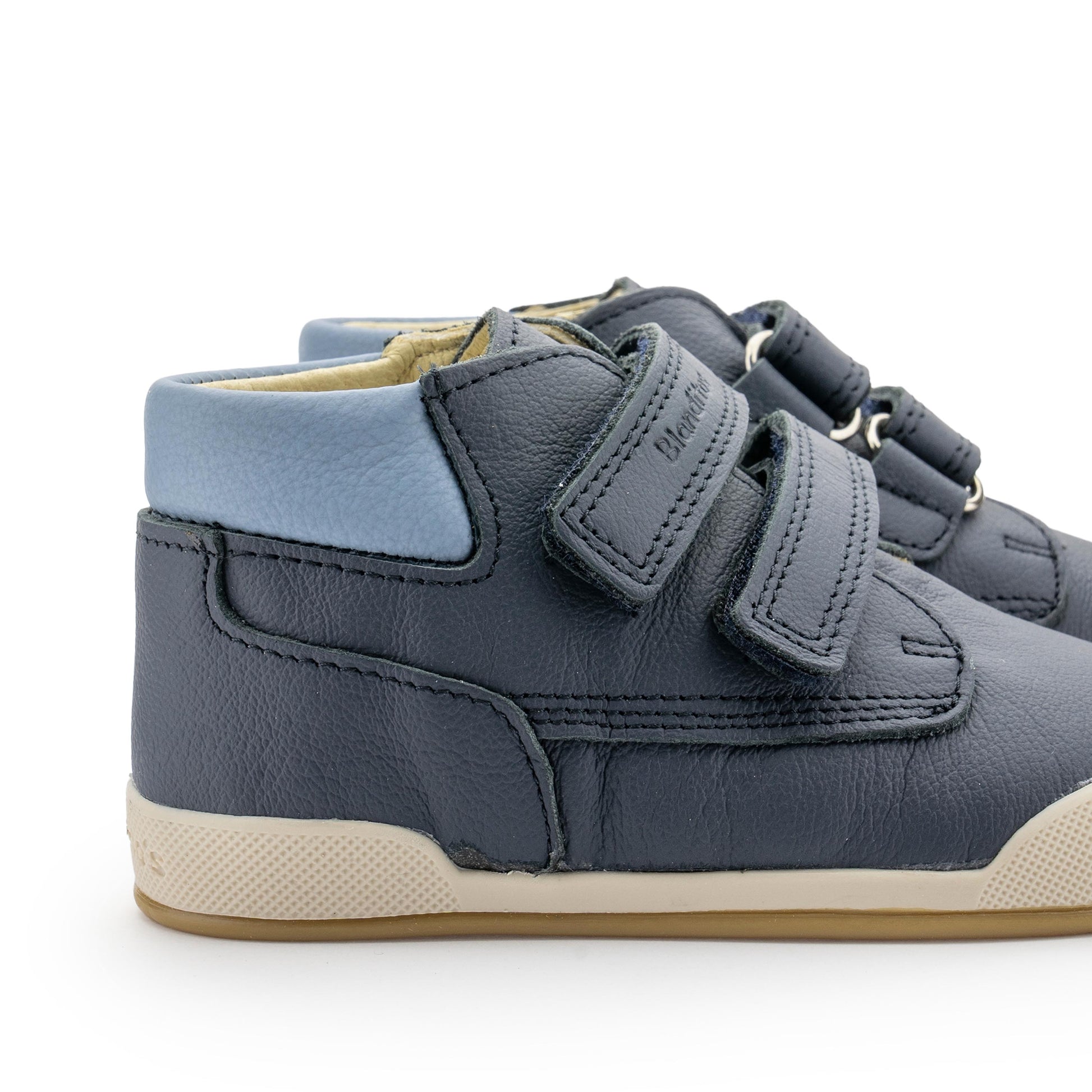 Bota barefoot azul con velcro DUBLIN de Blanditos - DUBLIN-7-5.jpg